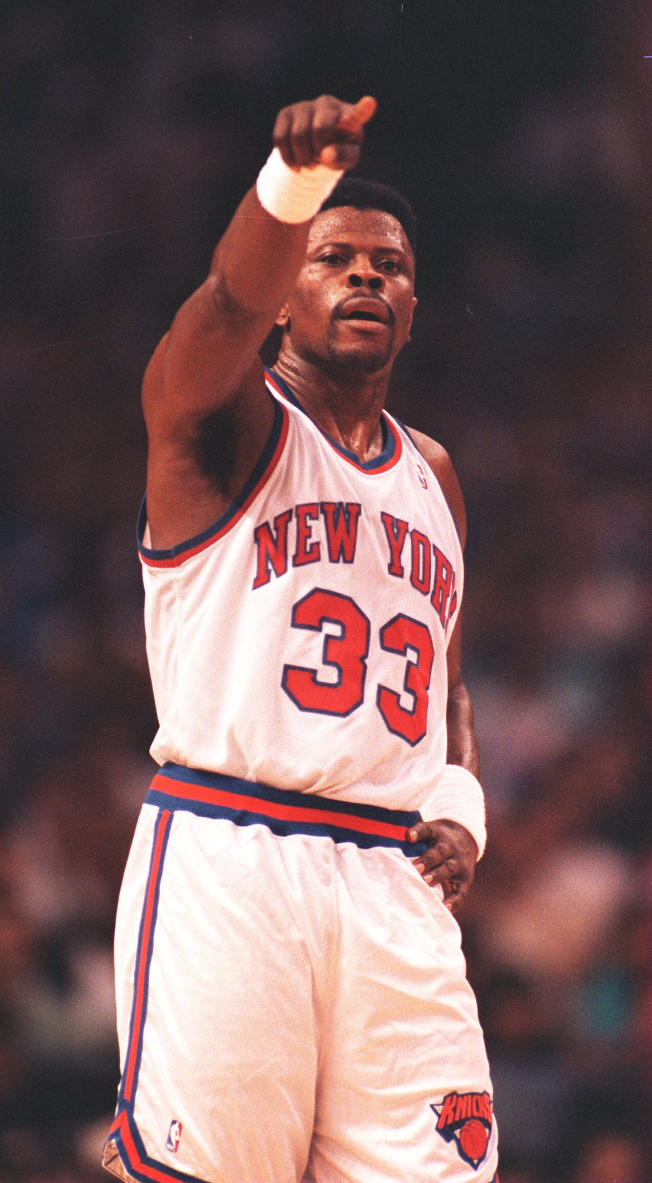 24 OCT 1993:  PATRICK EWING OF THE NEW YORK KNICKS ON THE COURT AGAINST THE HOUSTON ROCKETS DURING A PRE-SEASON GAME IN MEXICO CITY. Mandatory Credit: ALLSPORT USA/ALLSPORT