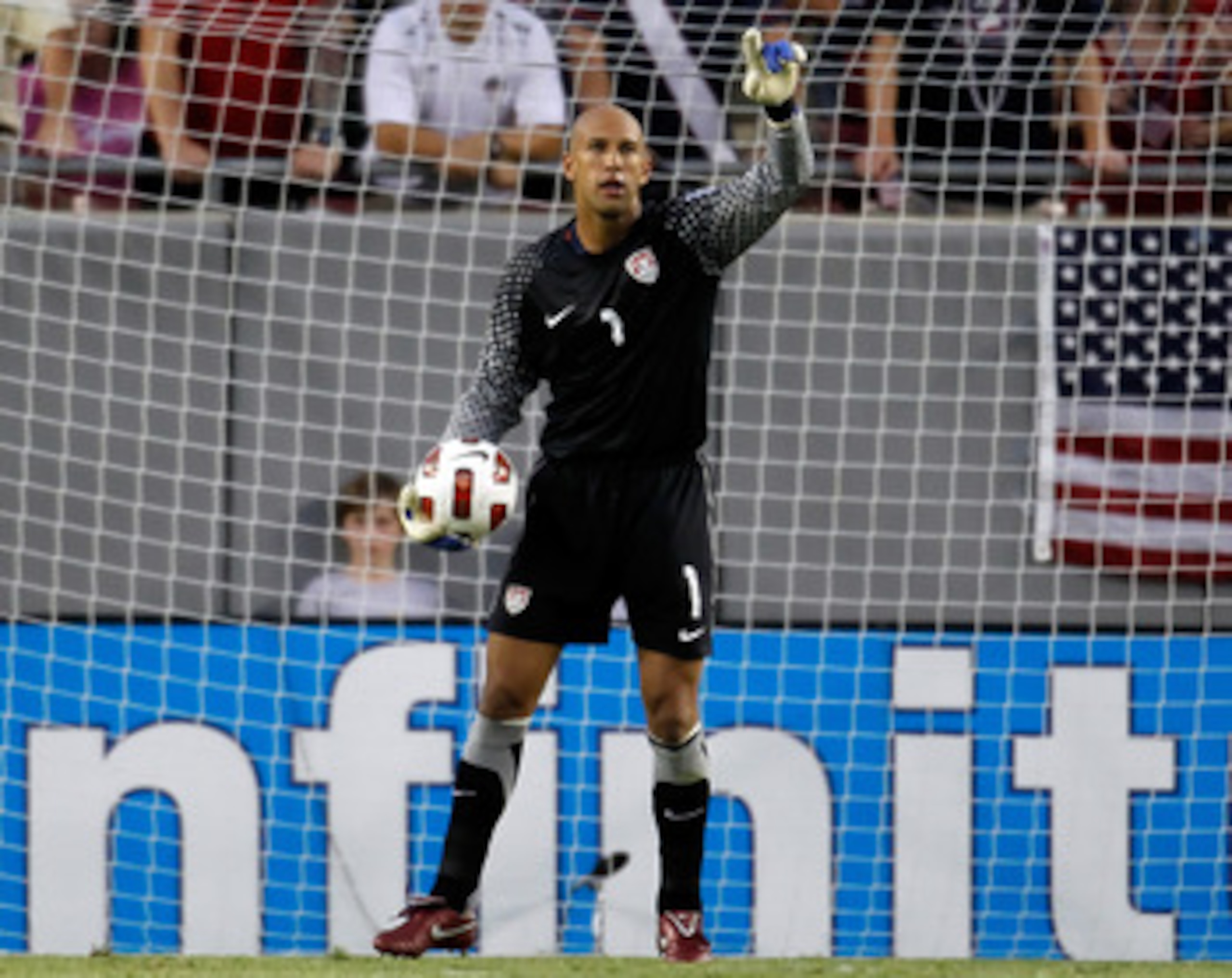 TAMPA, FL - JUNE 11: Goal keeper Tim Howard #1 of the United States watches his team against Team Panama during the CONCACAF Gold Cup Match at Raymond James Stadium on June 11, 2011 in Tampa, Florida. (Photo by J. Meric/Getty Images) TAMPA, FL - JUNE 11: Goal keeper Tim Howard #1 of the United States watches his team against Team Panama during the CONCACAF Gold Cup Match at Raymond James Stadium on June 11, 2011 in Tampa, Florida. (Photo by J. Meric/Getty Images)