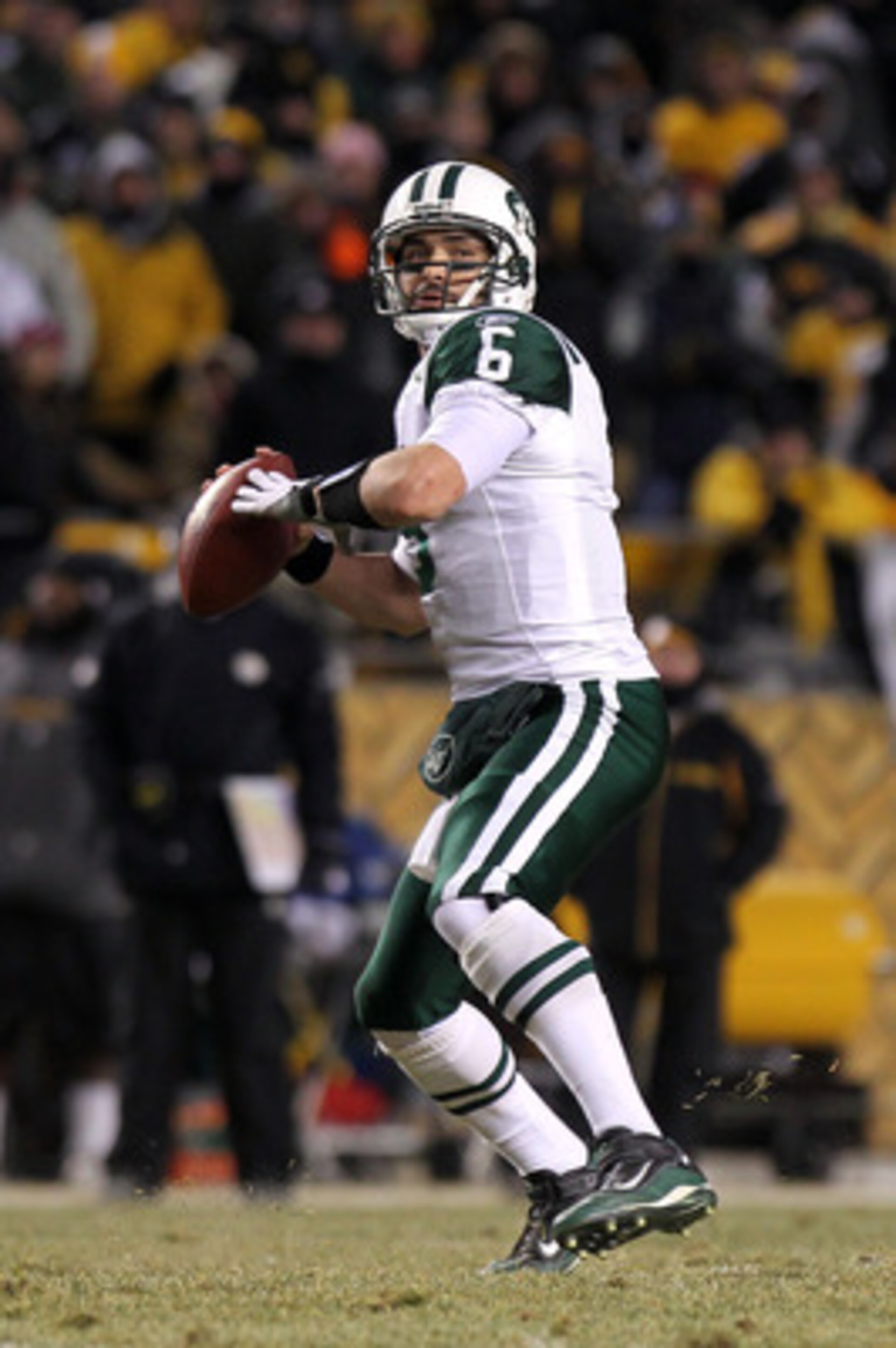 PITTSBURGH, PA - JANUARY 23:  Mark Sanchez #6 of the New York Jets throws the ball against the Pittsburgh Steelers during the 2011 AFC Championship game at Heinz Field on January 23, 2011 in Pittsburgh, Pennsylvania. The Steelers won 24-19.  (Photo by Nic
