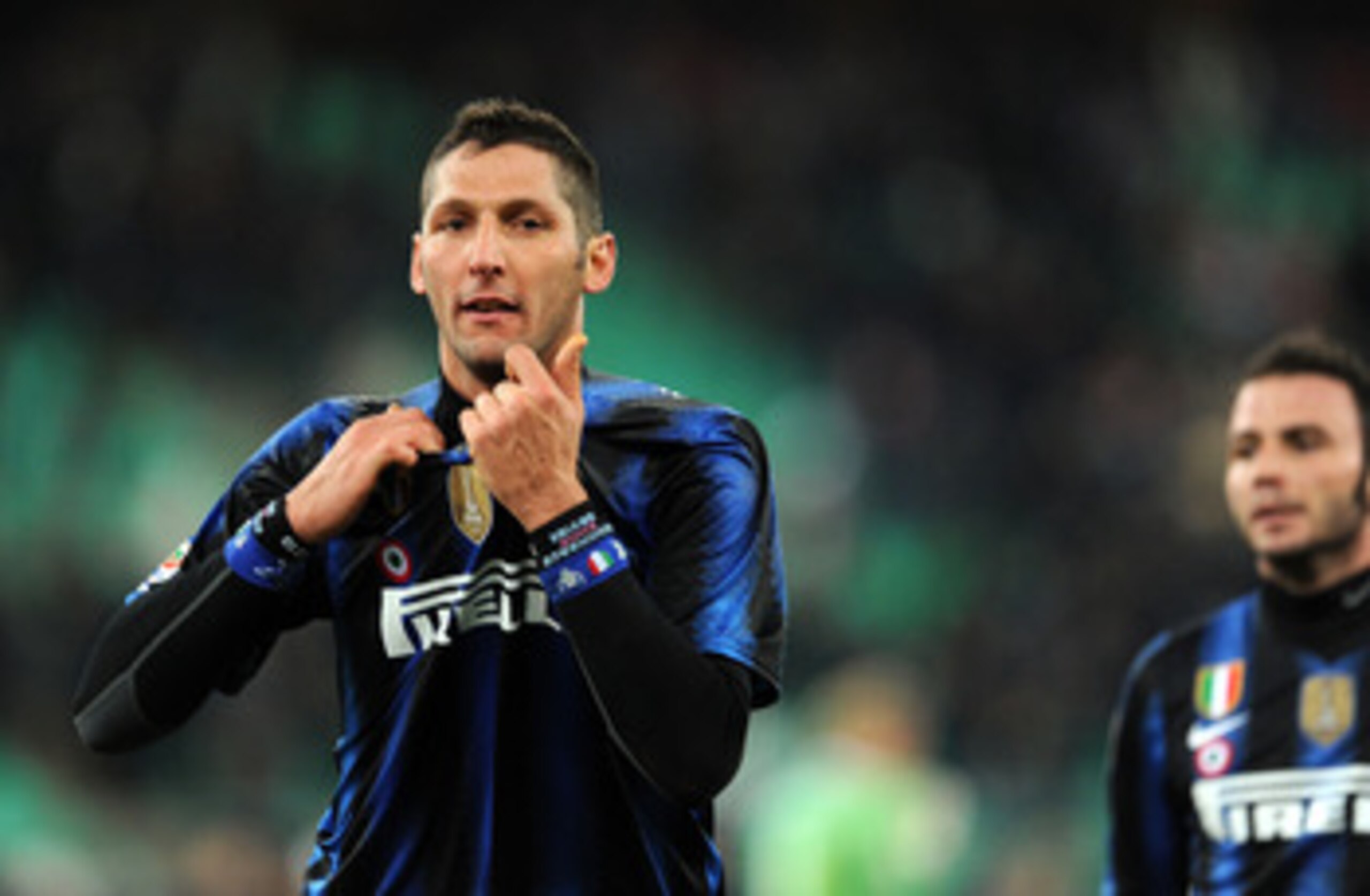 BARI, ITALY - FEBRUARY 03:  Marco Materazzi of Inter celebrates victory after the Serie A match between AS Bari and FC Intenazionale Milano at Stadio San Nicola on February 3, 2011 in Bari, Italy.  (Photo by Giuseppe Bellini/Getty Images)