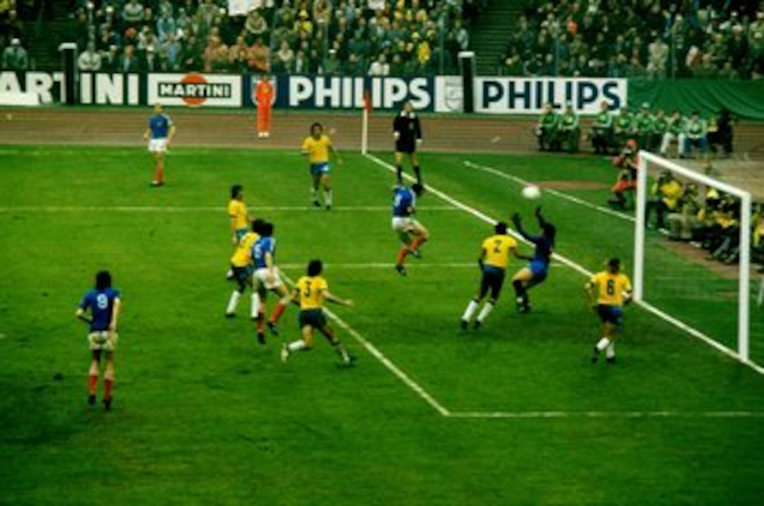 13 Jun 1974:  General view of goalmouth action during the 1974 World Cup match between Brazil and Yugoslavia played at the Waldstadion in Frankfurt, West Germany. The match ended in a 0-0 draw.   \ Mandatory Credit: Allsport UK /Allsport