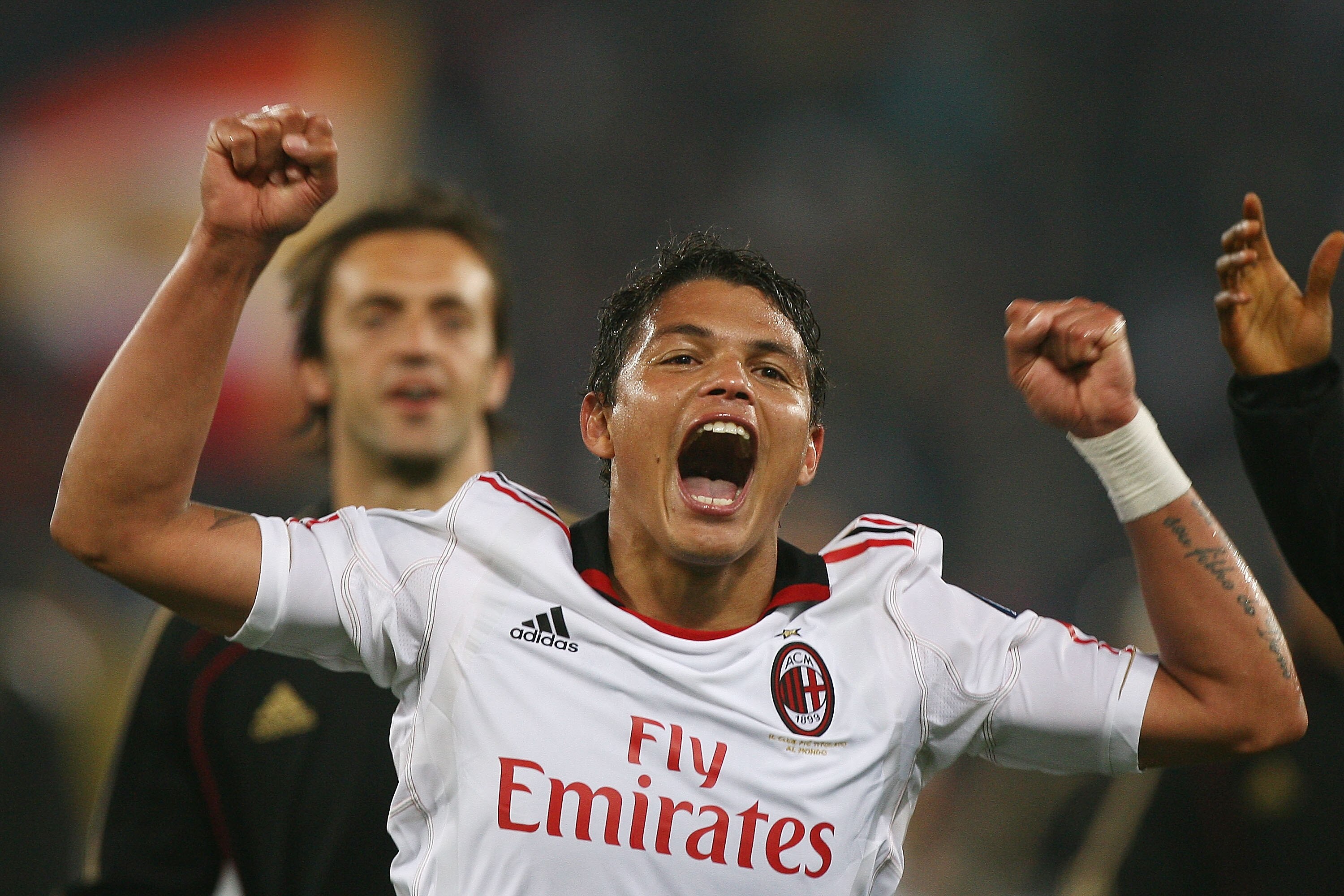 ROME, ITALY - MAY 07:  Thiago Silva of AC Milan celebrates after winning Lega Serie A after the Serie A match between AS Roma and AC Milan at Stadio Olimpico on May 7, 2011 in Rome, Italy.  (Photo by Paolo Bruno/Getty Images)