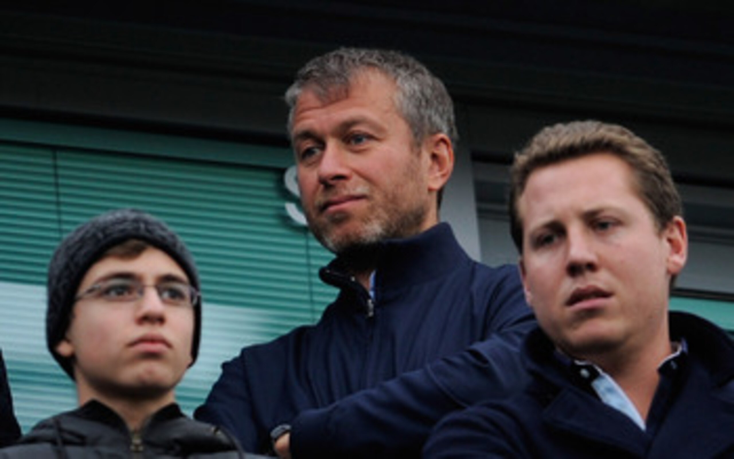 LONDON, ENGLAND - MARCH 20:  Chelsea owner Roman Abramovich looks on prior to the Barclays Premier League match between Chelsea and Manchester City at Stamford Bridge on March 20, 2011 in London, England.  (Photo by Michael Regan/Getty Images)