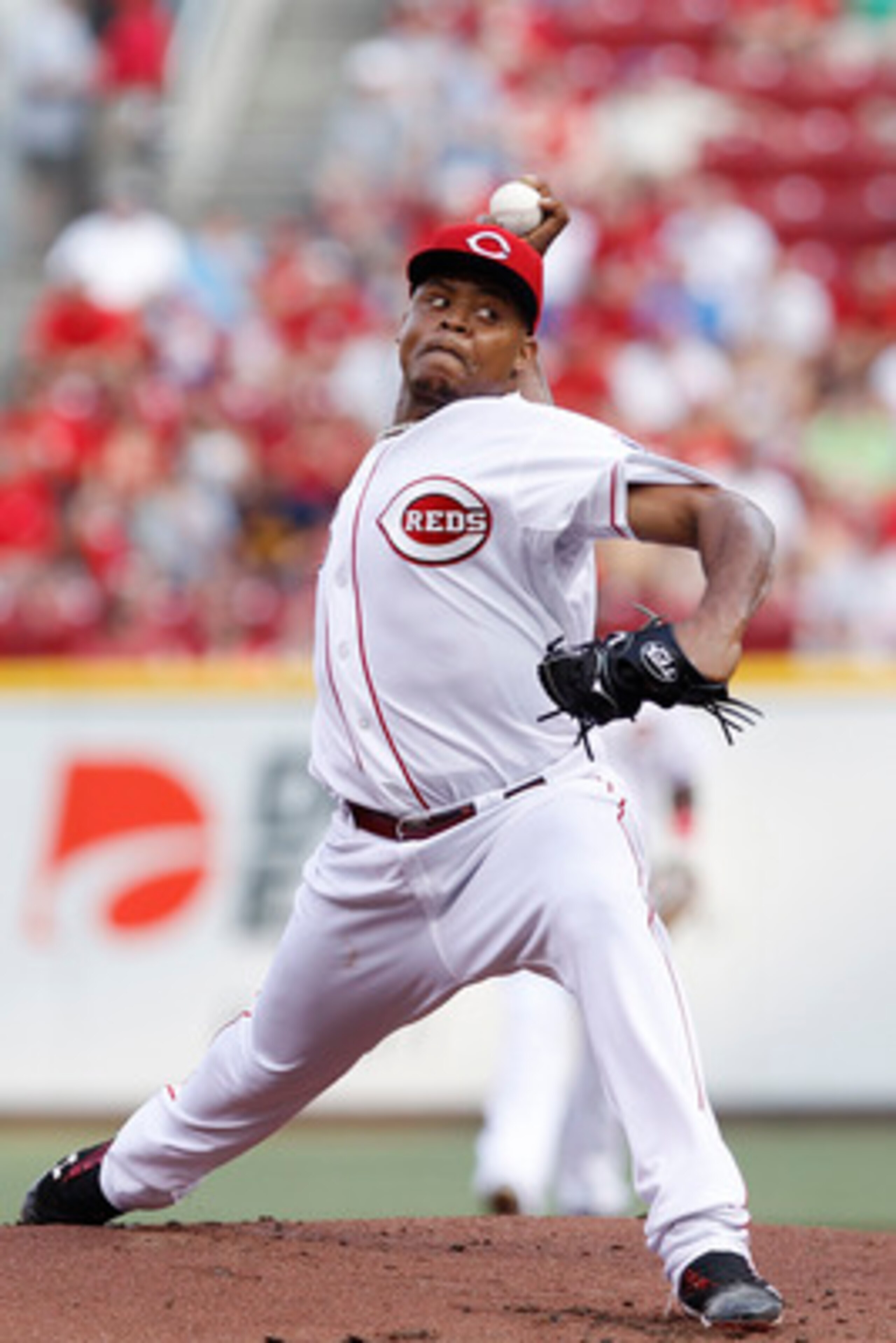 CINCINNATI, OH - JUNE 7: Edinson Volquez #36 of the Cincinnati Reds pitches against the Chicago Cubs at Great American Ball Park on June 7, 2011 in Cincinnati, Ohio. (Photo by Joe Robbins/Getty Images) CINCINNATI, OH - JUNE 7: Edinson Volquez #36 of the Cincinnati Reds pitches against the Chicago Cubs at Great American Ball Park on June 7, 2011 in Cincinnati, Ohio. (Photo by Joe Robbins/Getty Images)