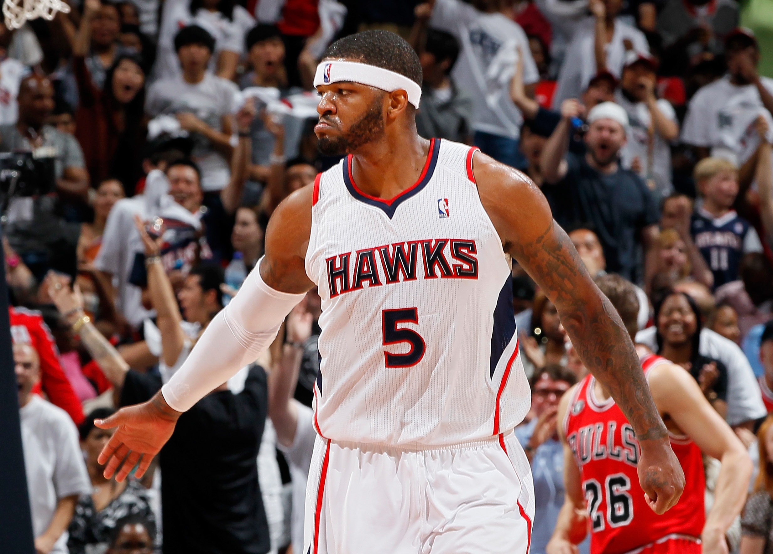 ATLANTA, GA - MAY 08:  Josh Smith #5 of the Atlanta Hawks reacts after a basket against the Chicago Bulls in Game Four of the Eastern Conference Semifinals in the 2011 NBA Playoffs at Phillips Arena on May 8, 2011 in Atlanta, Georgia.  NOTE TO USER: User