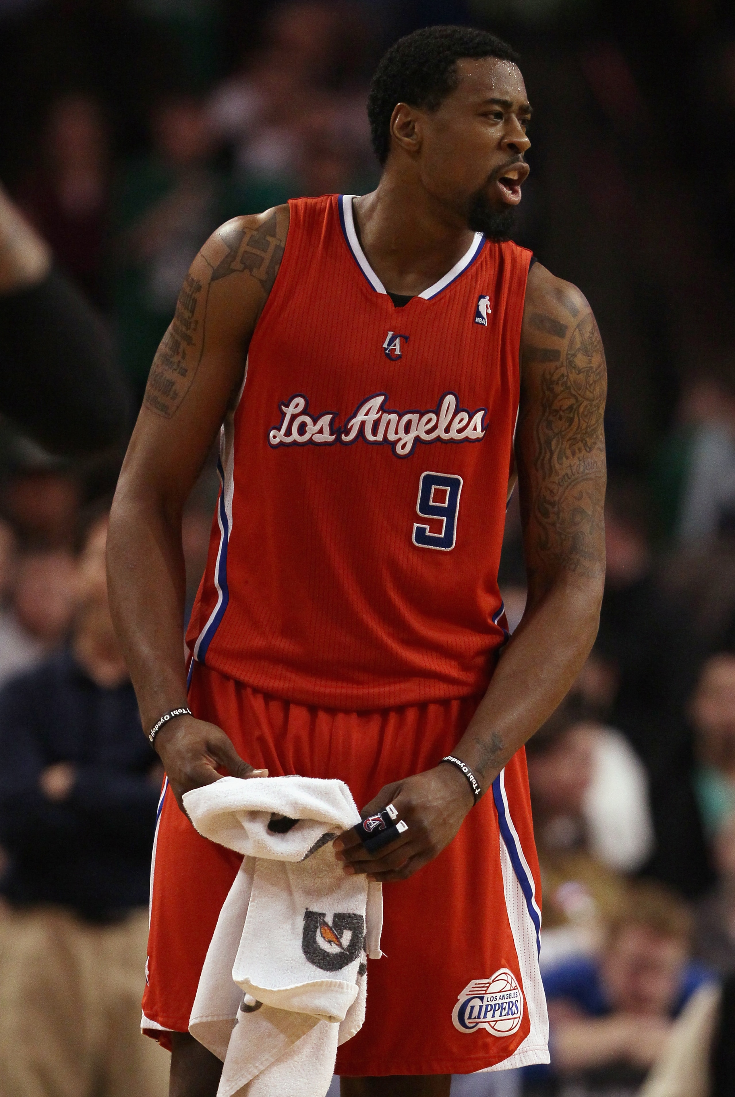 BOSTON, MA - MARCH 09: DeAndre Jordan #9 of the Los Angeles Clippers encourages his teammates during a time out in the final minutes of the game against the Boston Celtics on March 9, 2011 at the TD Garden in Boston, Massachusetts. The Los Angeles Clippe BOSTON, MA - MARCH 09: DeAndre Jordan #9 of the Los Angeles Clippers encourages his teammates during a time out in the final minutes of the game against the Boston Celtics on March 9, 2011 at the TD Garden in Boston, Massachusetts. The Los Angeles Clippe