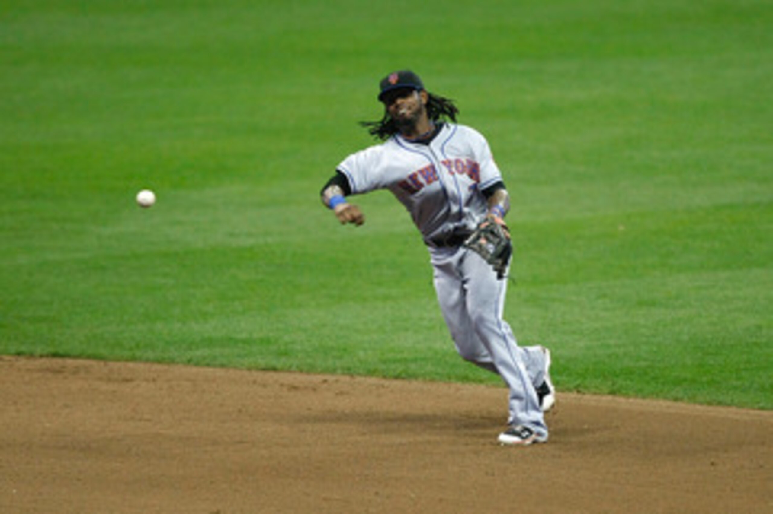 MILWAUKEE, WI - JUNE 9: Jose Reyes #7 of the New York Mets throws against the Milwaukee Brewers at Miller Park on June 9, 2011 in Milwaukee, Wisconsin. The Mets defeated the Brewers 4-1. (Photo by Scott Boehm/Getty Images)
