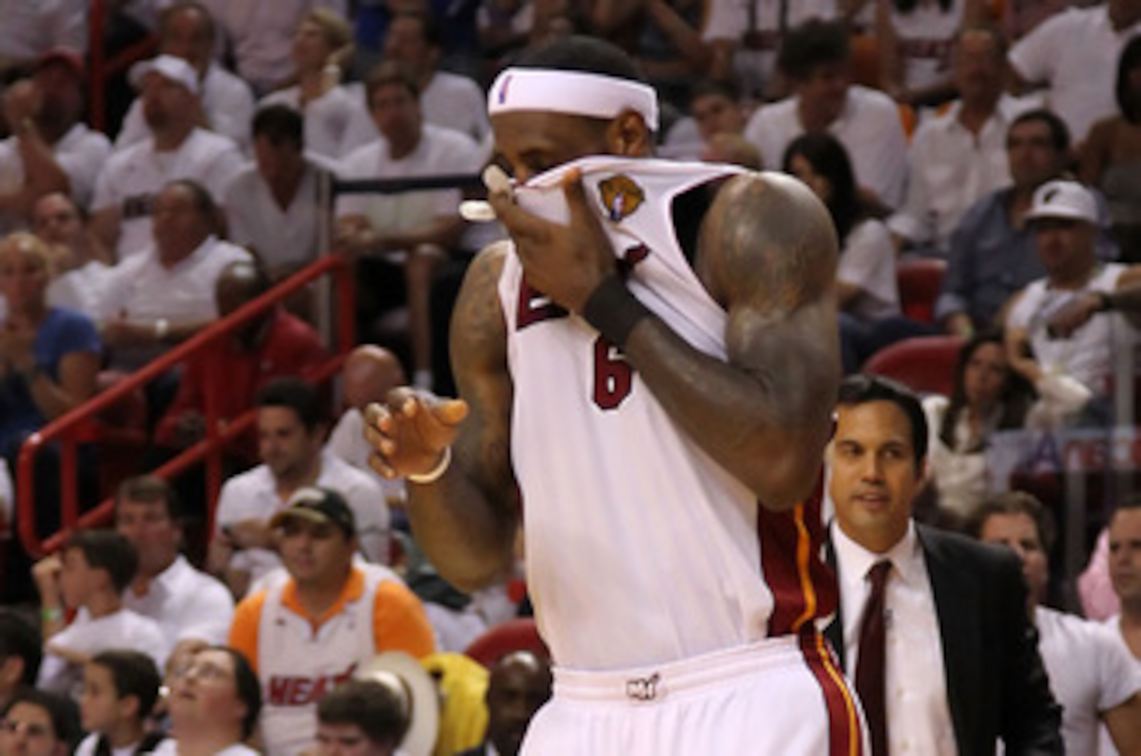 MIAMI, FL - JUNE 12:  LeBron James #6 of the Miami Heat stands on court against the Dallas Mavericks in Game Six of the 2011 NBA Finals at American Airlines Arena on June 12, 2011 in Miami, Florida. NOTE TO USER: User expressly acknowledges and agrees tha