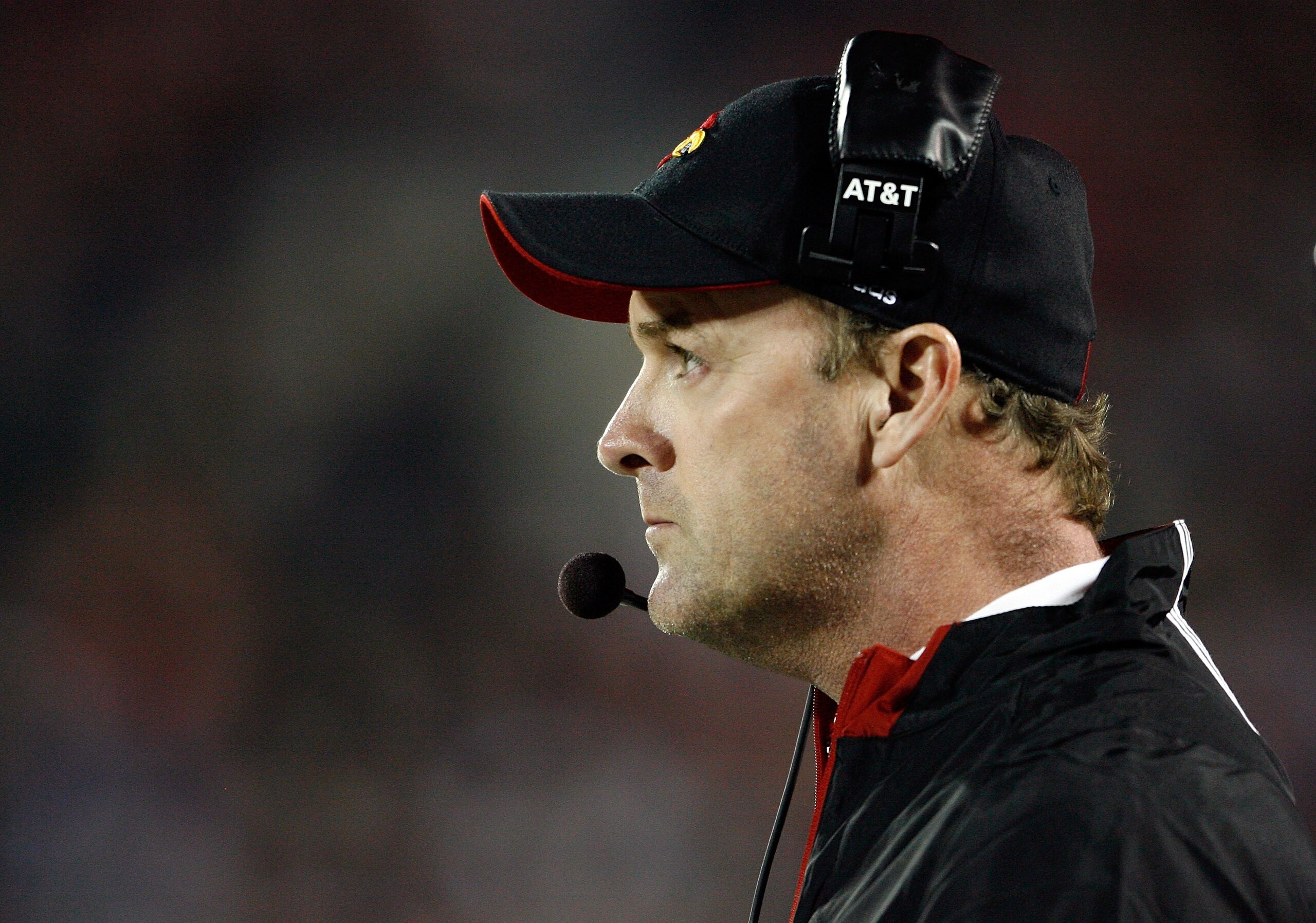 LOUISVILLE, KY - OCTOBER 02:  Steve Kragthorpe  the Head Coach of the Louisville Cardinals is pictured during the Big East Conference game against the Pittsburgh Panthers at Papa John's Cardinal Stadium on October 2, 2009 in Louisville, Kentucky.  (Photo