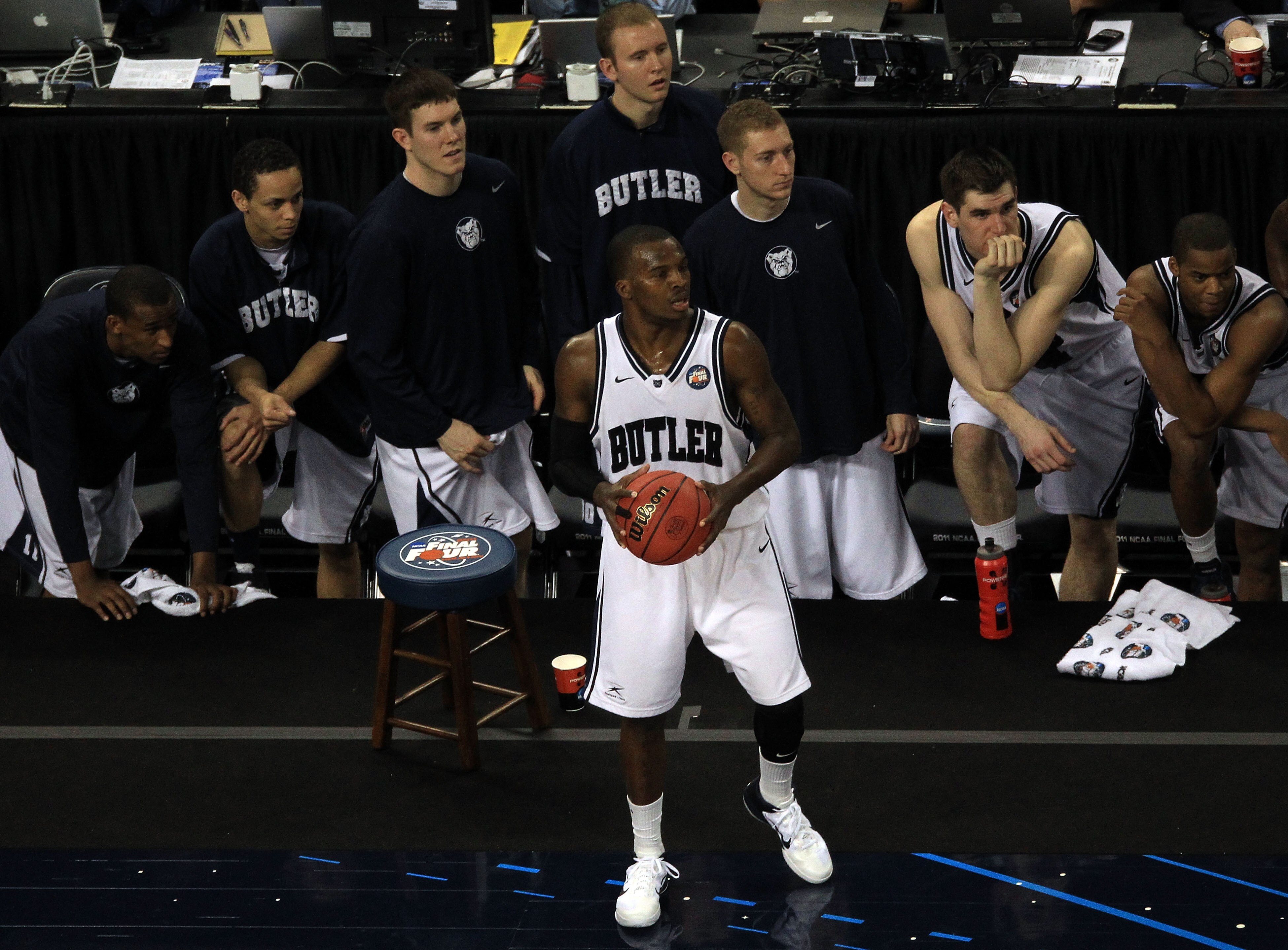 HOUSTON, TX - APRIL 02:  Shelvin Mack #1 of the Butler Bulldogs looks to pass the ball in while taking on the Virginia Commonwealth Rams during the National Semifinal game of the 2011 NCAA Division I Men's Basketball Championship at Reliant Stadium on Apr