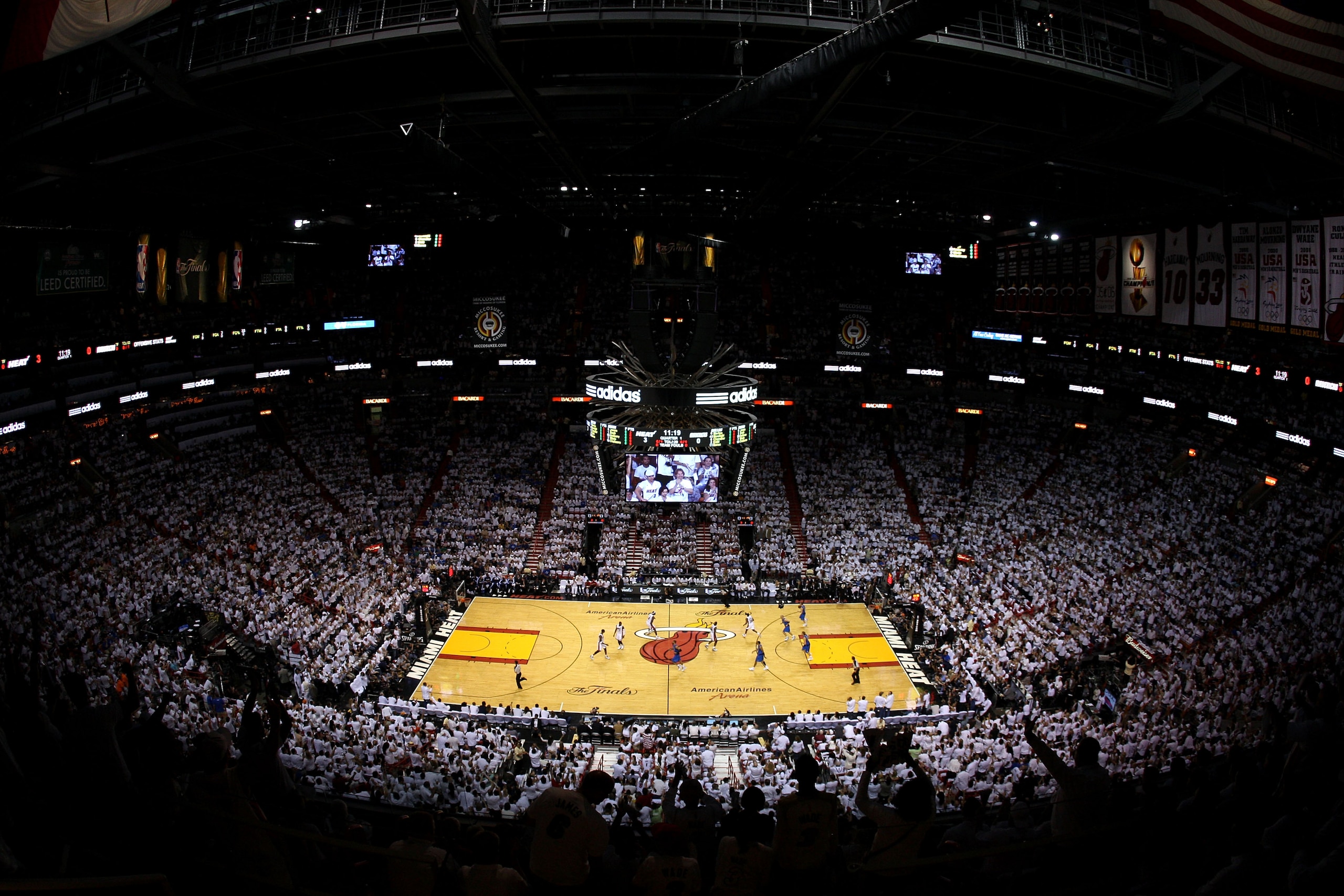 MIAMI, FL - JUNE 12: A general view of the Dallas Mavericks playing against the Miami Heat in Game Six of the 2011 NBA Finals at American Airlines Arena on June 12, 2011 in Miami, Florida. NOTE TO USER: User expressly acknowledges and agrees that, by dow MIAMI, FL - JUNE 12: A general view of the Dallas Mavericks playing against the Miami Heat in Game Six of the 2011 NBA Finals at American Airlines Arena on June 12, 2011 in Miami, Florida. NOTE TO USER: User expressly acknowledges and agrees that, by dow