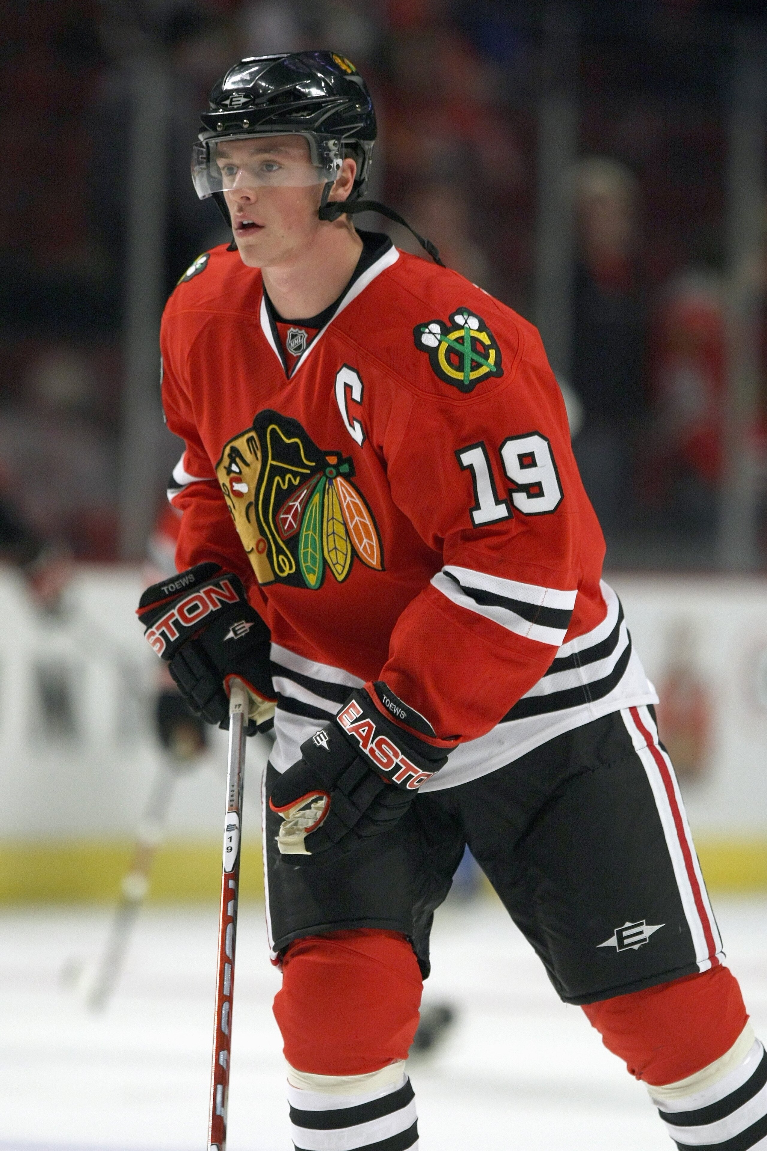 CHICAGO - DECEMBER 10:  Jonthan Toews #19 of the Chicago Blackhawks warms-up before the game against the Ottawa Senators on December 10, 2008 at the United Center in Chicago, Illinois. (Photo by: Jonathan Daniel/Getty Images)