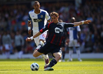 BLACKBURN, ENGLAND - APRIL 30:  Johan Elmander of Bolton Wanderers shoots during the Barclays Premier League match between Blackburn Rovers and Bolton Wanderers at Ewood Park on April 30, 2011 in Blackburn, England.  (Photo by Alex Livesey/Getty Images)