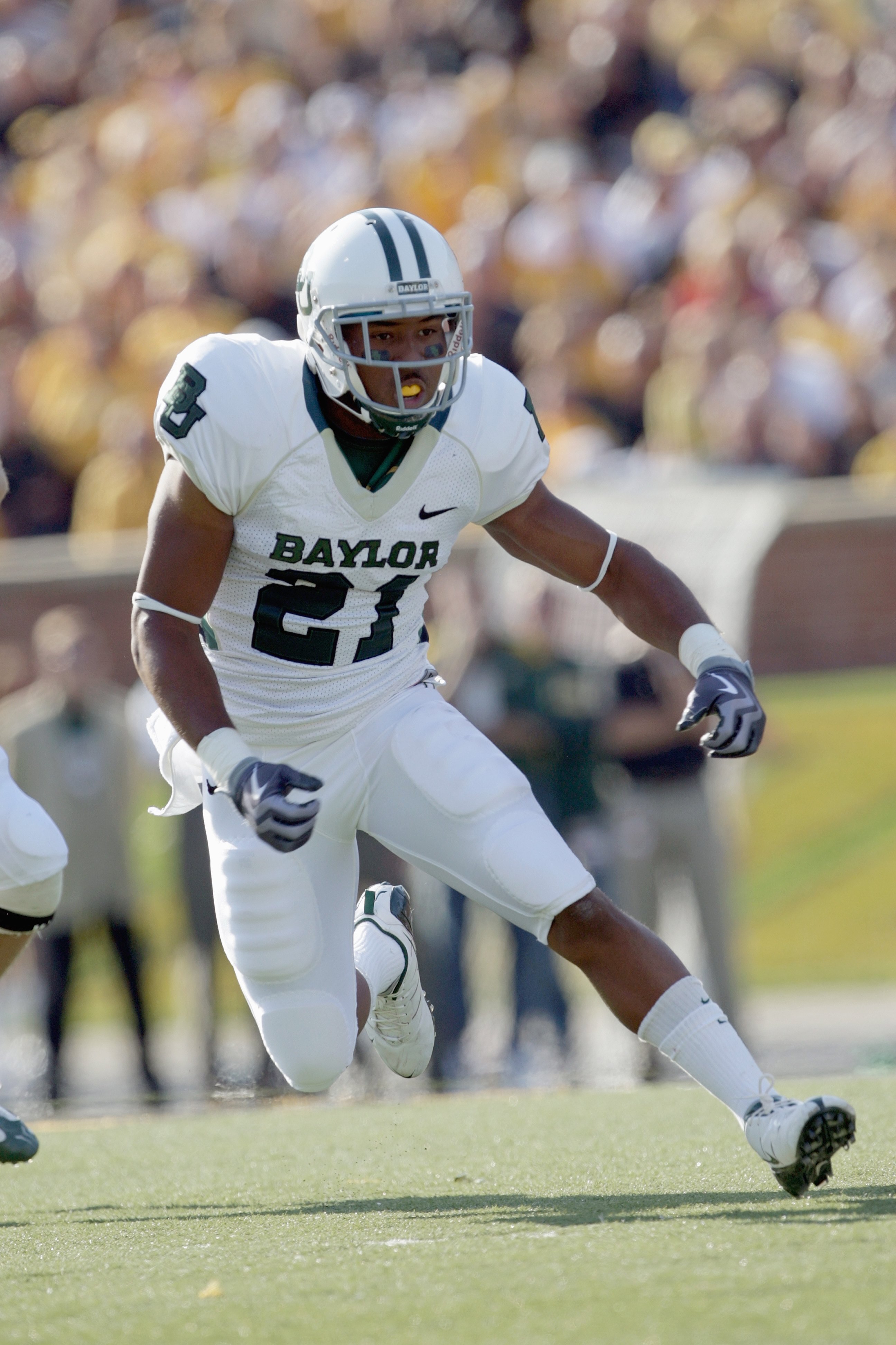 COLUMBIA, MO - NOVEMBER 7:  Jarred Salubi #21 of the Baylor Bears runs on the field during the game against the Missouri Tigers at Faurot Field at Memorial Stadium on November 7, 2009 in Columbia, Missouri. (Photo by Jamie Squire/Getty Images)