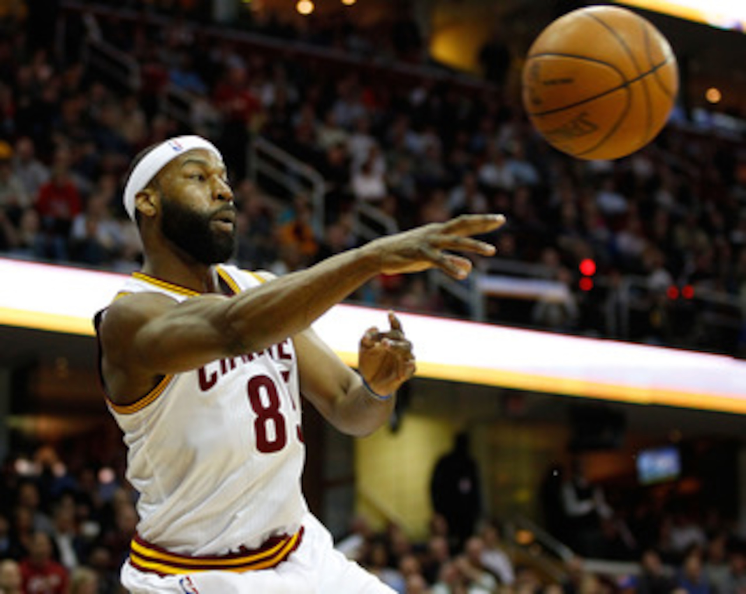 CLEVELAND - MARCH 29: Baron Davis #85 of the Cleveland Cavaliers keeps the ball inbounds during the game against the Miami Heat on March 29, 2011 at Quicken Loans Arena in Cleveland, Ohio. NOTE TO USER: User expressly acknowledges and agrees that, by down CLEVELAND - MARCH 29: Baron Davis #85 of the Cleveland Cavaliers keeps the ball inbounds during the game against the Miami Heat on March 29, 2011 at Quicken Loans Arena in Cleveland, Ohio. NOTE TO USER: User expressly acknowledges and agrees that, by down