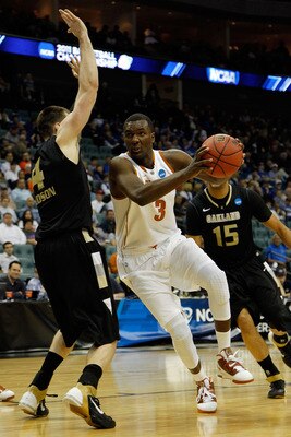 TULSA, OK - MARCH 18:  Jordan Hamilton #3 of the Texas Longhorns drives with the ball against Will Hudson #4 of the Oakland Golden Grizzlies during the second round of the 2011 NCAA men's basketball tournament at BOK Center on March 18, 2011 in Tulsa, Okl