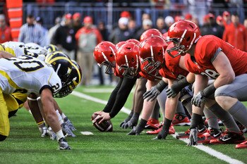 COLUMBUS, OH - NOVEMBER 27:  The Michigan Wolverines and the Ohio State Buckeyes face off against each other in the 107th meeting between the two schools at Ohio Stadium on November 27, 2010 in Columbus, Ohio.  (Photo by Jamie Sabau/Getty Images)