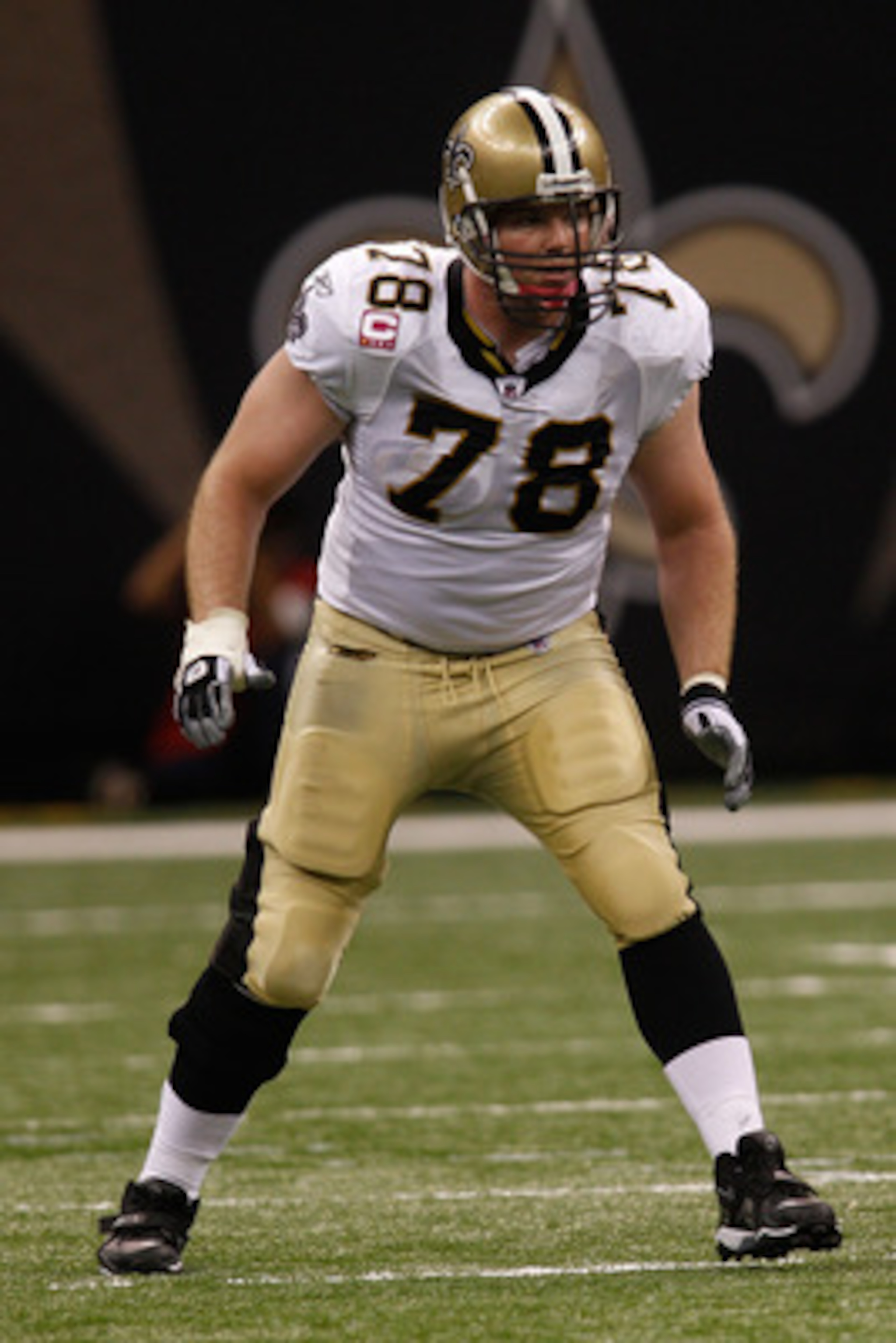 NEW ORLEANS - OCTOBER 24:  Jon Stinchcomb #78 of the New Orleans Saints in action during the game against the Cleveland Browns at the Louisiana Superdome on October 24, 2010 in New Orleans, Louisiana.  (Photo by Chris Graythen/Getty Images)