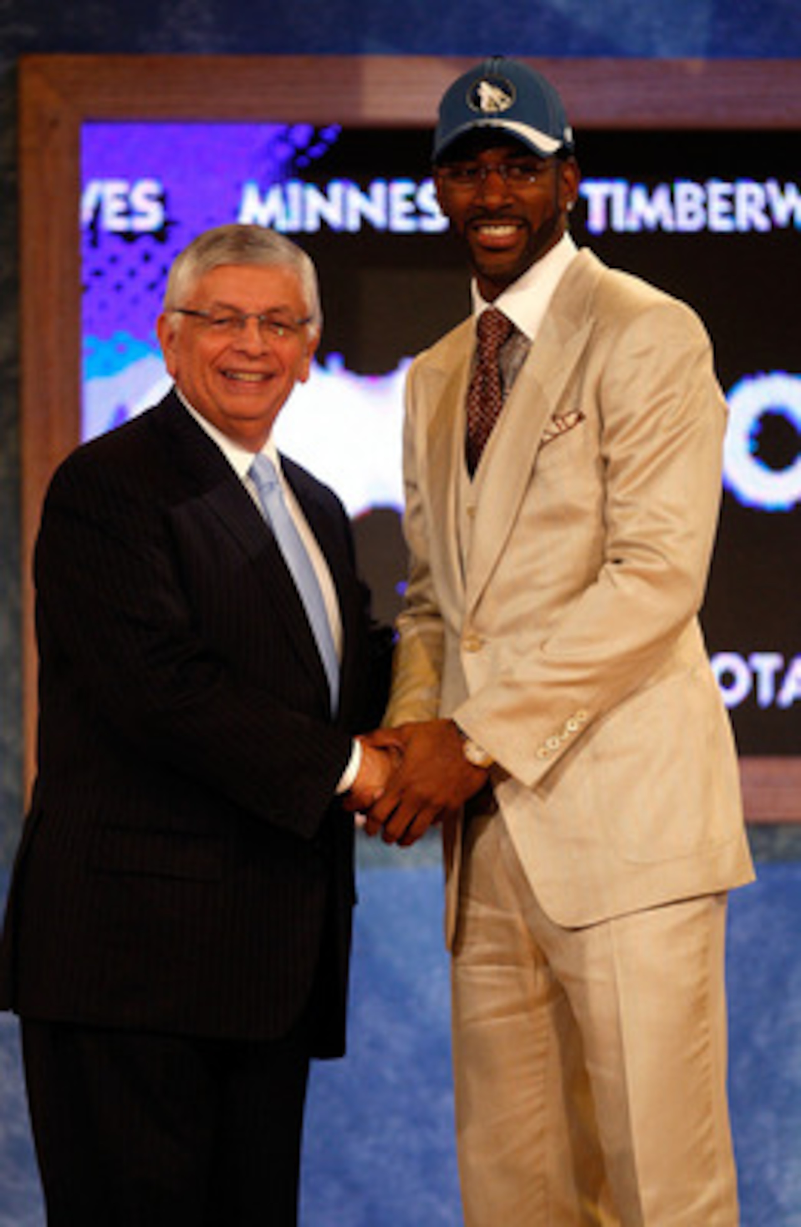 NEW YORK - JUNE 26:  NBA Commissioner David Stern shakes hands with number three draft pick for the Minnesota Timberwolves, O.J. Mayo during the 2008 NBA Draft at the Wamu Theatre at Madison Square Garden June 26, 2008 in New York City. NOTE TO USER: User