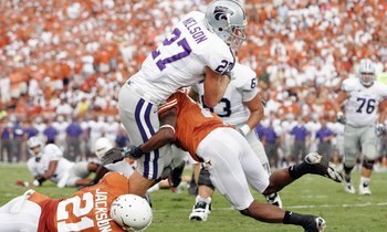 AUSTIN, TX - SEPTEMBER 29: Jordy Nelson #27 of the Kansas State Wildcats leaps for the endzone during the game against the Texas Longhorns on September 29, 2007 at Darrell K Royal-Texas Memorial Stadium in Austin, Texas. Kansas State won 41-21. (Photo b AUSTIN, TX - SEPTEMBER 29: Jordy Nelson #27 of the Kansas State Wildcats leaps for the endzone during the game against the Texas Longhorns on September 29, 2007 at Darrell K Royal-Texas Memorial Stadium in Austin, Texas. Kansas State won 41-21. (Photo b