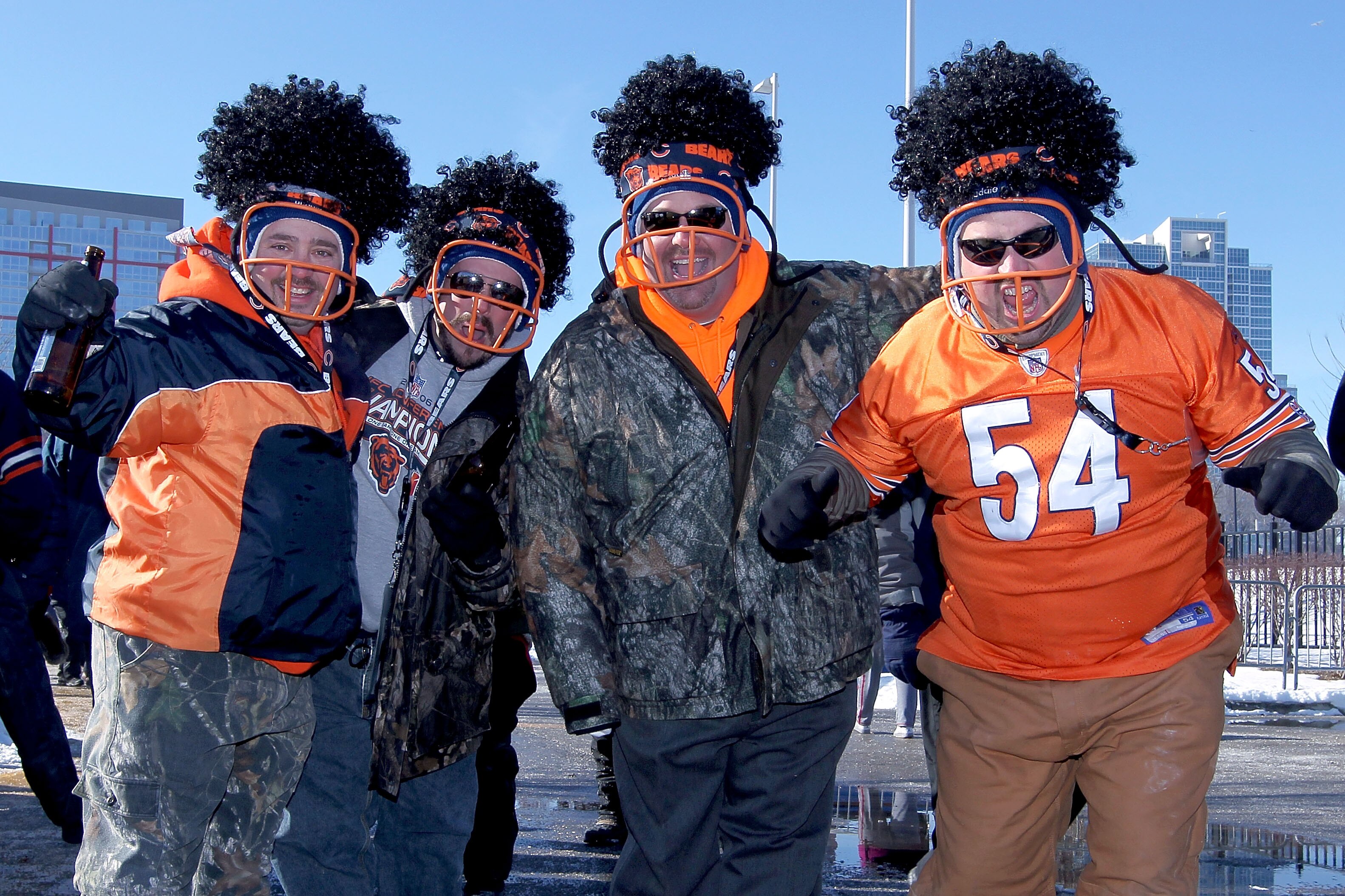 CHICAGO, IL - JANUARY 23:  Chicago Bears fans cheer outside Soldier Field before the Bears take on the Green Bay Packers in the NFC Championship Game on January 23, 2011 in Chicago, Illinois.  (Photo by Jamie Squire/Getty Images)