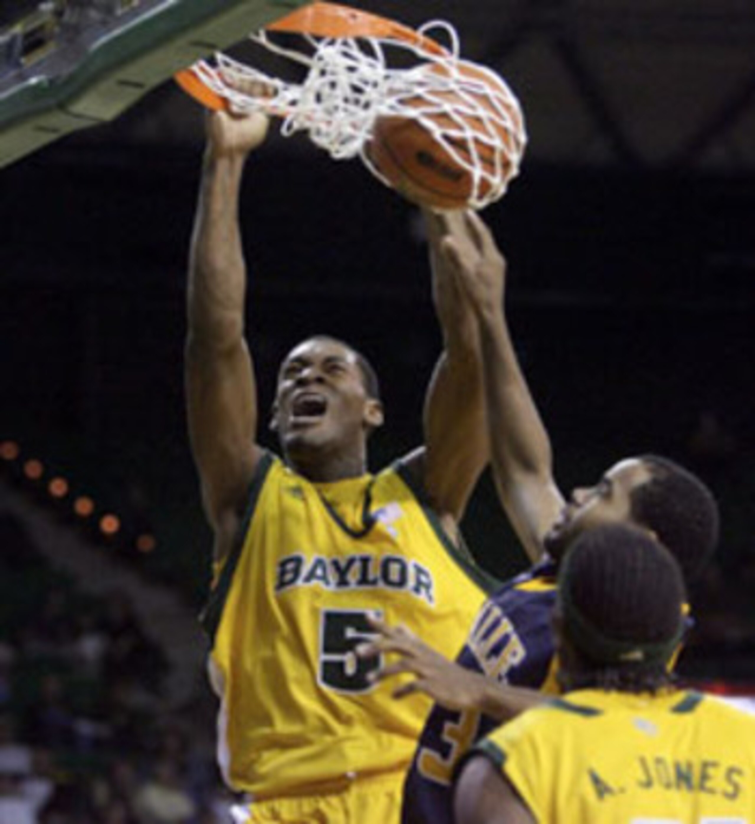 http://www.roundballdirect.com/images/perry_jones.jpg?910
