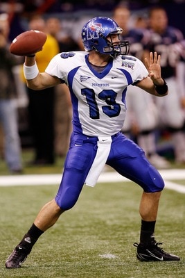 NEW ORLEANS - DECEMBER 21: Quarterback Martin Hankins #13 of the Memphis University Tigers throws a pass against the Florida Atlantic University Owls in the R+L Carriers New Orleans Bowl on December 21, 2007 at the Louisiana Superdome in New Orleans, Lou NEW ORLEANS - DECEMBER 21: Quarterback Martin Hankins #13 of the Memphis University Tigers throws a pass against the Florida Atlantic University Owls in the R+L Carriers New Orleans Bowl on December 21, 2007 at the Louisiana Superdome in New Orleans, Lou