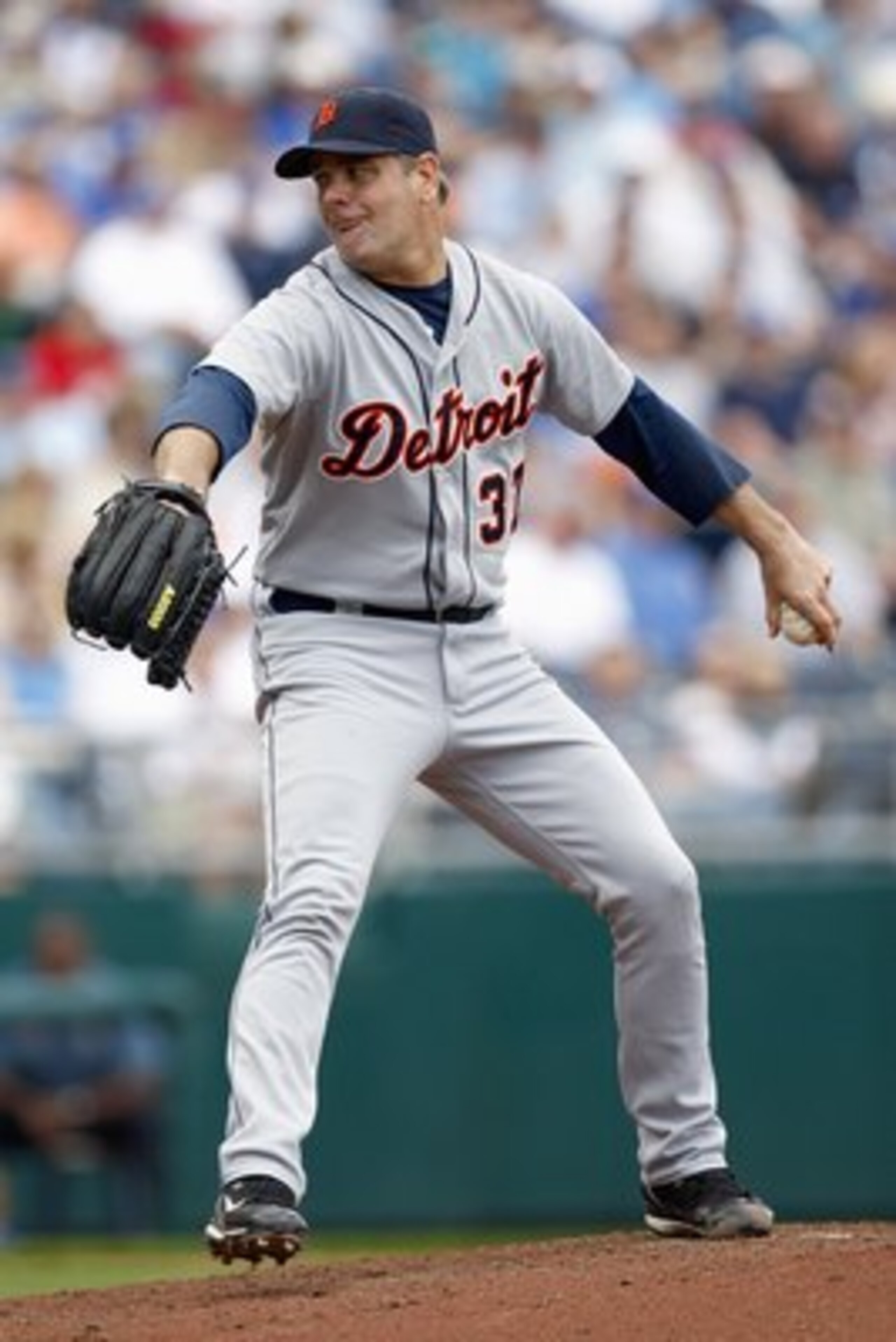 KANSAS CITY, MO - MAY 15:  Kenny Rogers #37 of the Detroit Tigers delivers a pitch during a game against the Kansas City Royals on May 15, 2008 at Kauffman Stadium in Kansas City, Missouri. (Photo by G. Newman Lowrance/Getty Images)