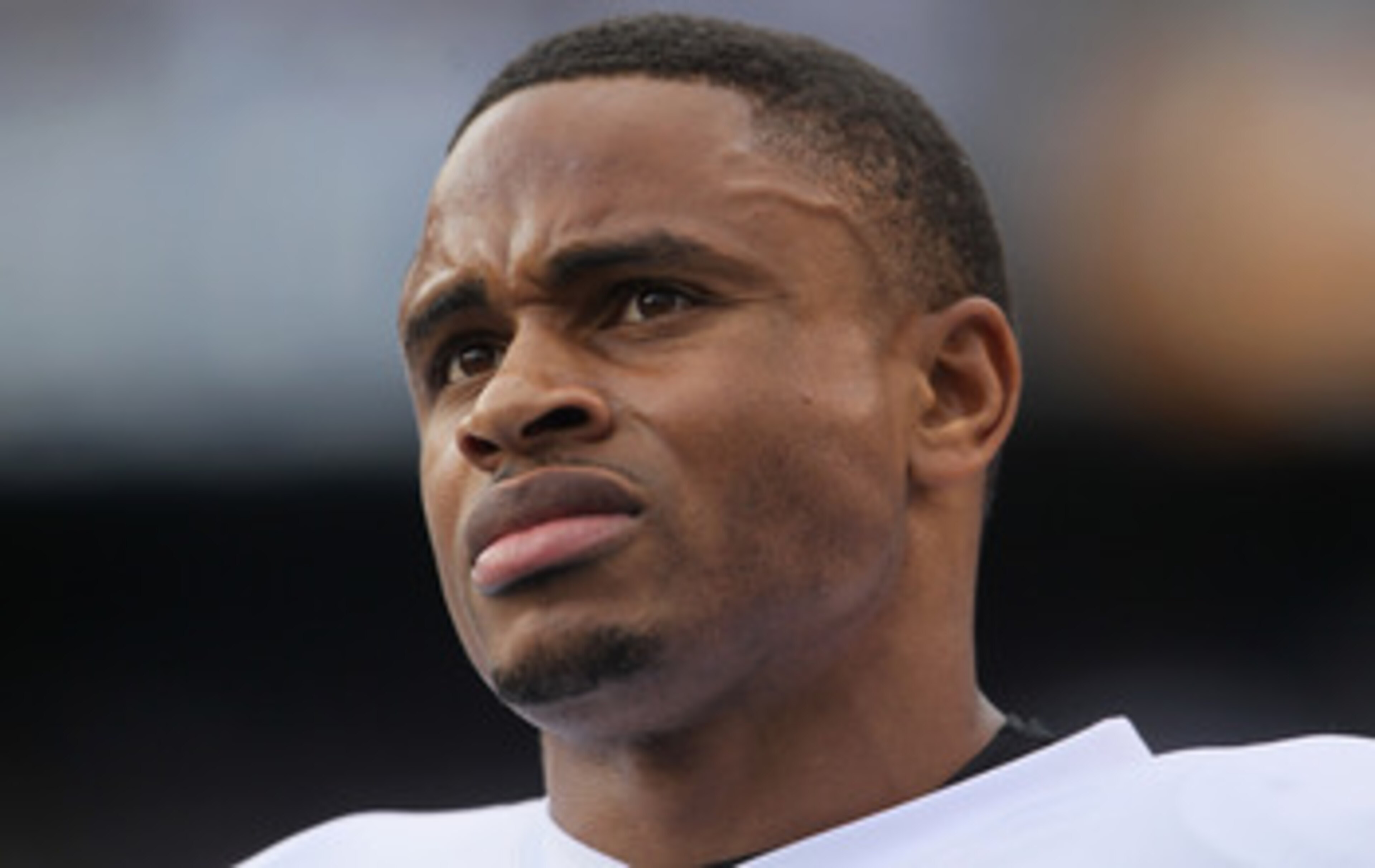 SAN DIEGO - DECEMBER 05: Nnamdi Asomugha #21 the Oakland Raiders looks on from the sideline against the San Diego Chargers at Qualcomm Stadium on December 5, 2010 in San Diego, California. The Raiders defeated the Chargers 28-13. (Photo by Jeff Gross/Ge SAN DIEGO - DECEMBER 05: Nnamdi Asomugha #21 the Oakland Raiders looks on from the sideline against the San Diego Chargers at Qualcomm Stadium on December 5, 2010 in San Diego, California. The Raiders defeated the Chargers 28-13. (Photo by Jeff Gross/Ge