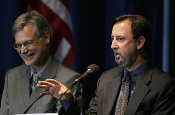 SAN FRANCISCO - JULY 06:  San Francisco Chronicle reporters Mark Fainaru-Wada (R) and Lance Williams (L) speak about their book 'Game of Shadows' July 6, 2006 at the Commonwealth Club in San Francisco, California. Fainaru-Wada and Williams could face jail