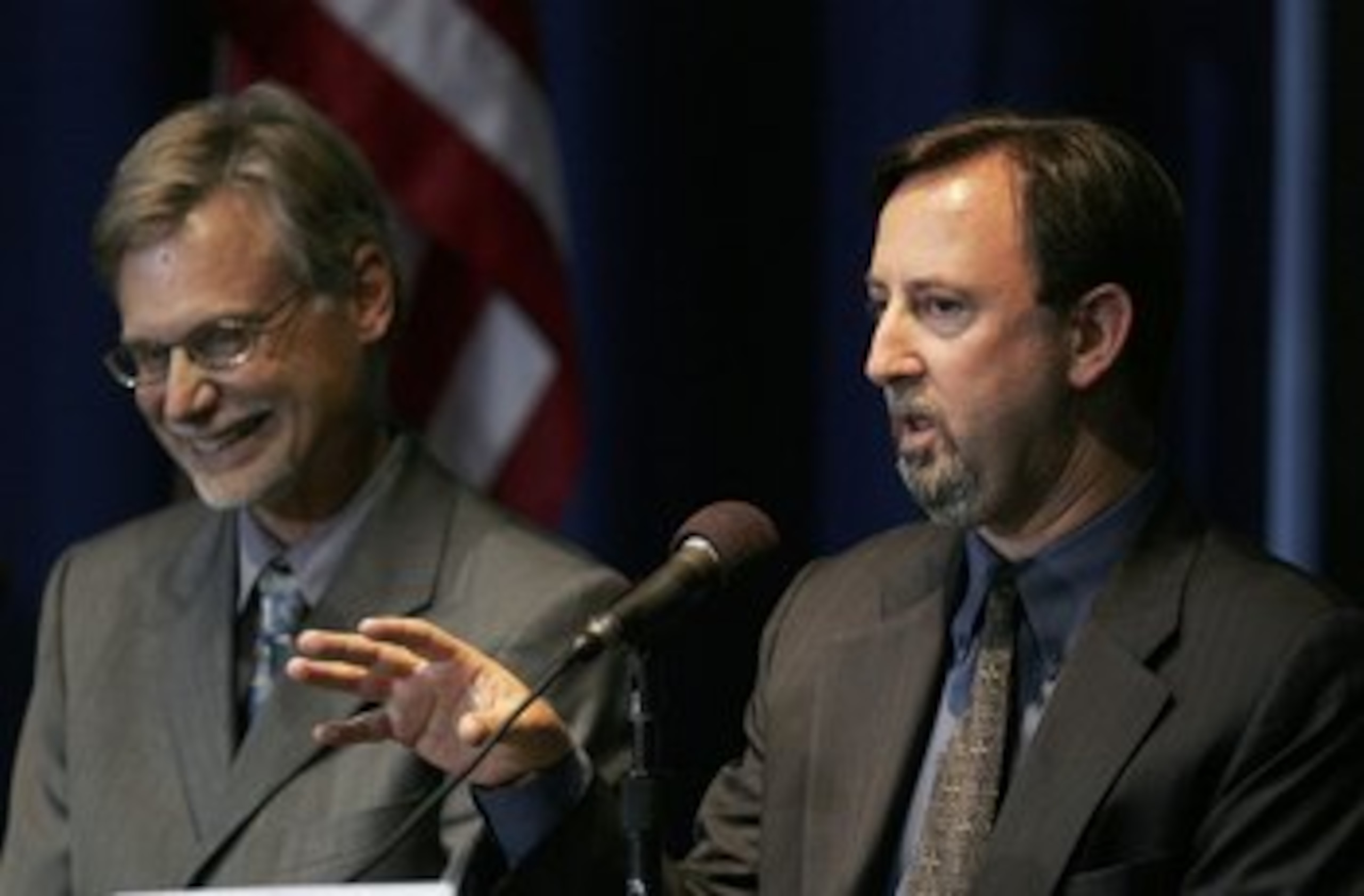 SAN FRANCISCO - JULY 06:  San Francisco Chronicle reporters Mark Fainaru-Wada (R) and Lance Williams (L) speak about their book 'Game of Shadows' July 6, 2006 at the Commonwealth Club in San Francisco, California. Fainaru-Wada and Williams could face jail