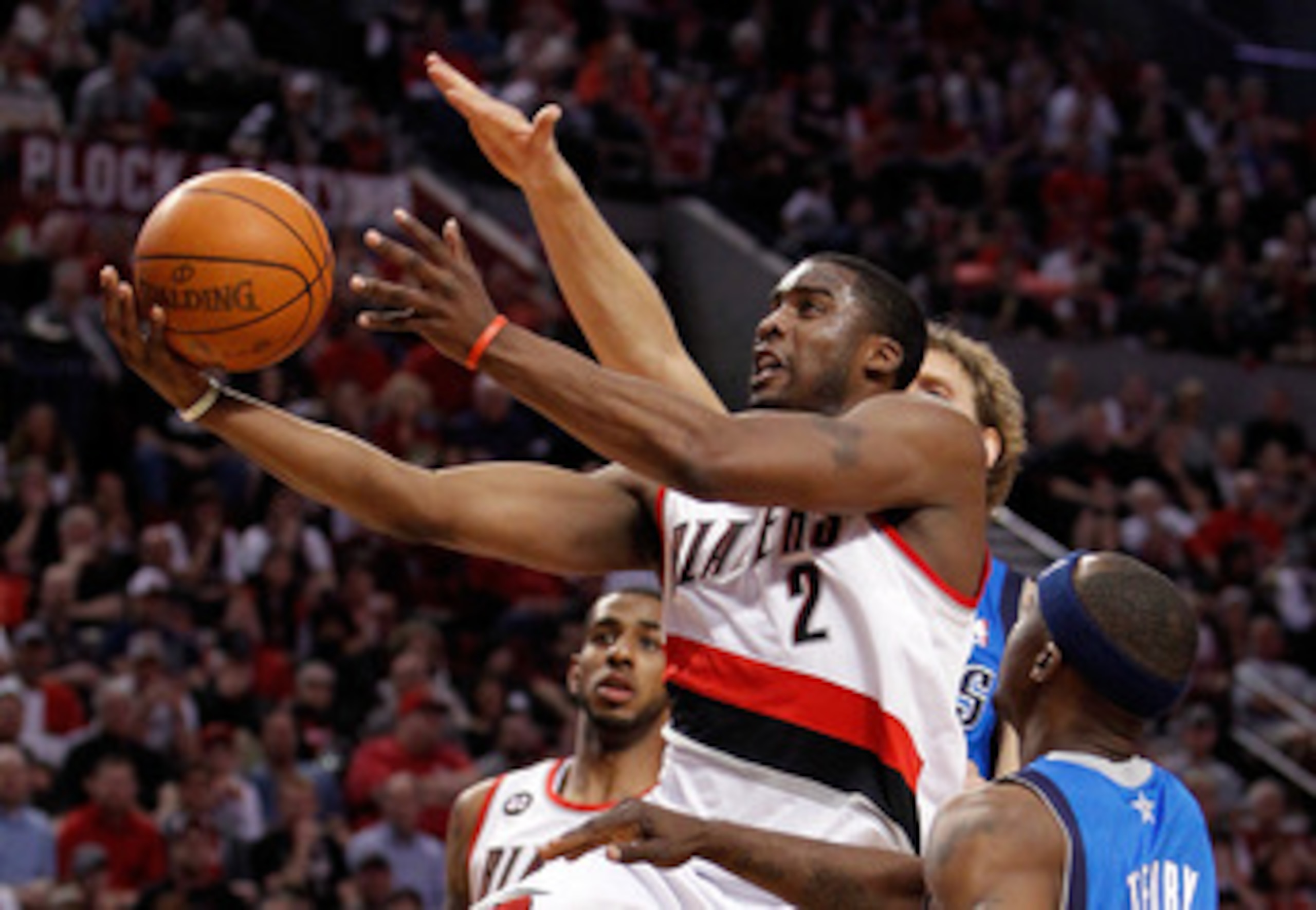 PORTLAND, OR - APRIL 23:  Wesley Matthews #2 of the Portland Trail Blazers lays up the ball against the Dallas Mavericks in Game Four of the Western Conference Quarterfinals in the 2011 NBA Playoffs on April 23, 2011 at the Rose Garden in Portland, Oregon