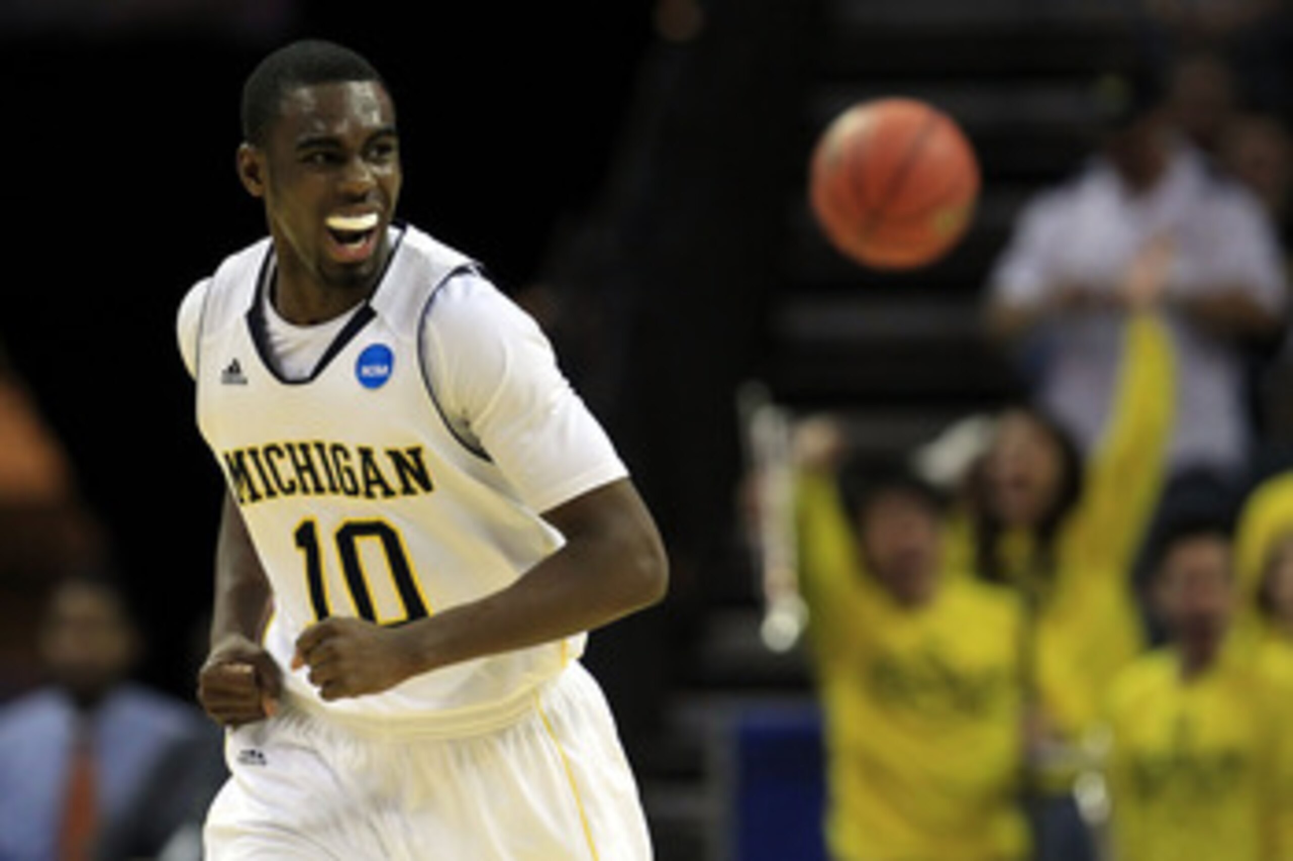 CHARLOTTE, NC - MARCH 18:  Tim Hardaway Jr. #10 of the Michigan Wolverines reacts in the second half while taking on the Tennessee Volunteers during the second round of the 2011 NCAA men's basketball tournament at Time Warner Cable Arena on March 18, 2011