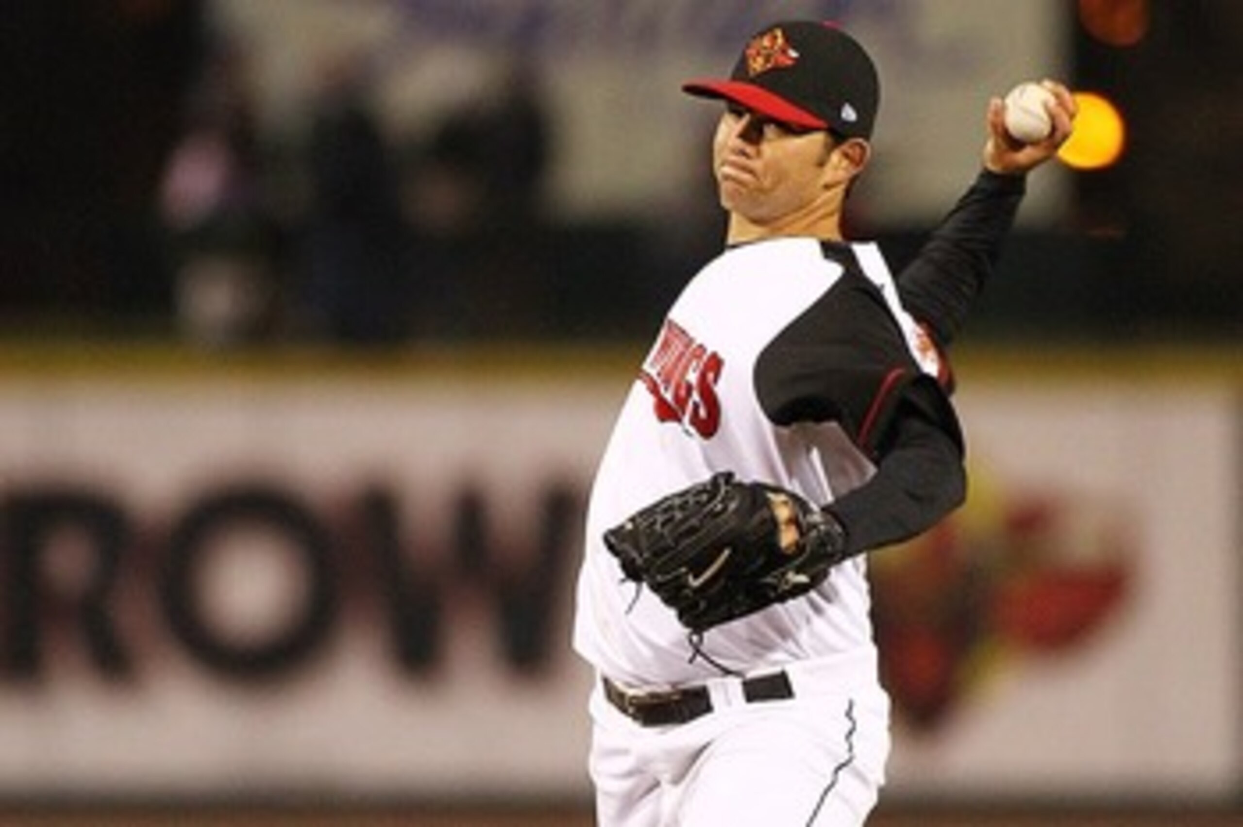 http://2.bp.blogspot.com/-E1ddKIiEsks/TaET6l9I57I/AAAAAAAAAyU/qxQaxUrJblU/s1600/20110509_ROC_SWB_009_DH_OpeningDay.JPG