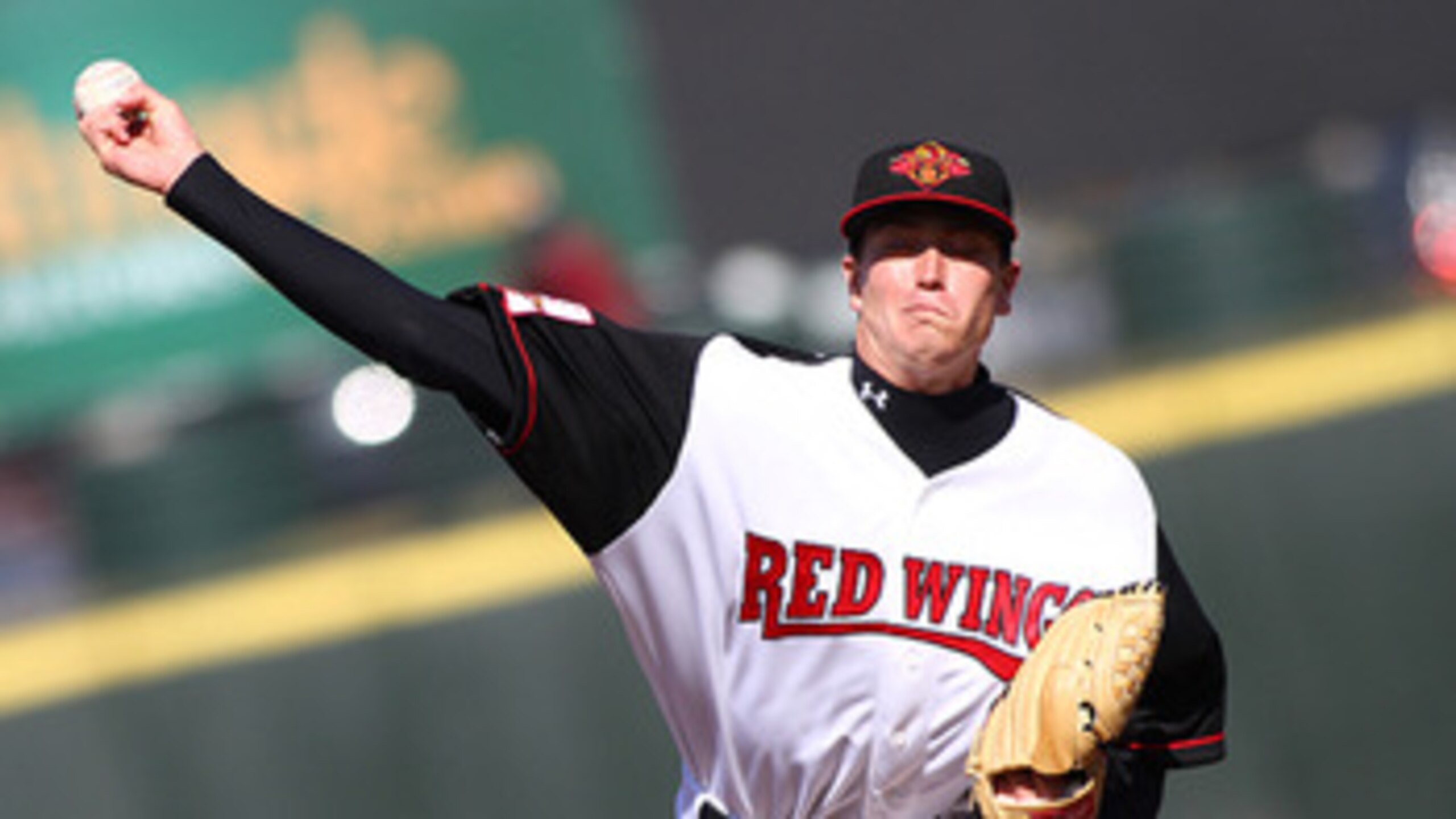 http://web.minorleaguebaseball.com/images/2011/05/29/zBAdRTEe.jpg