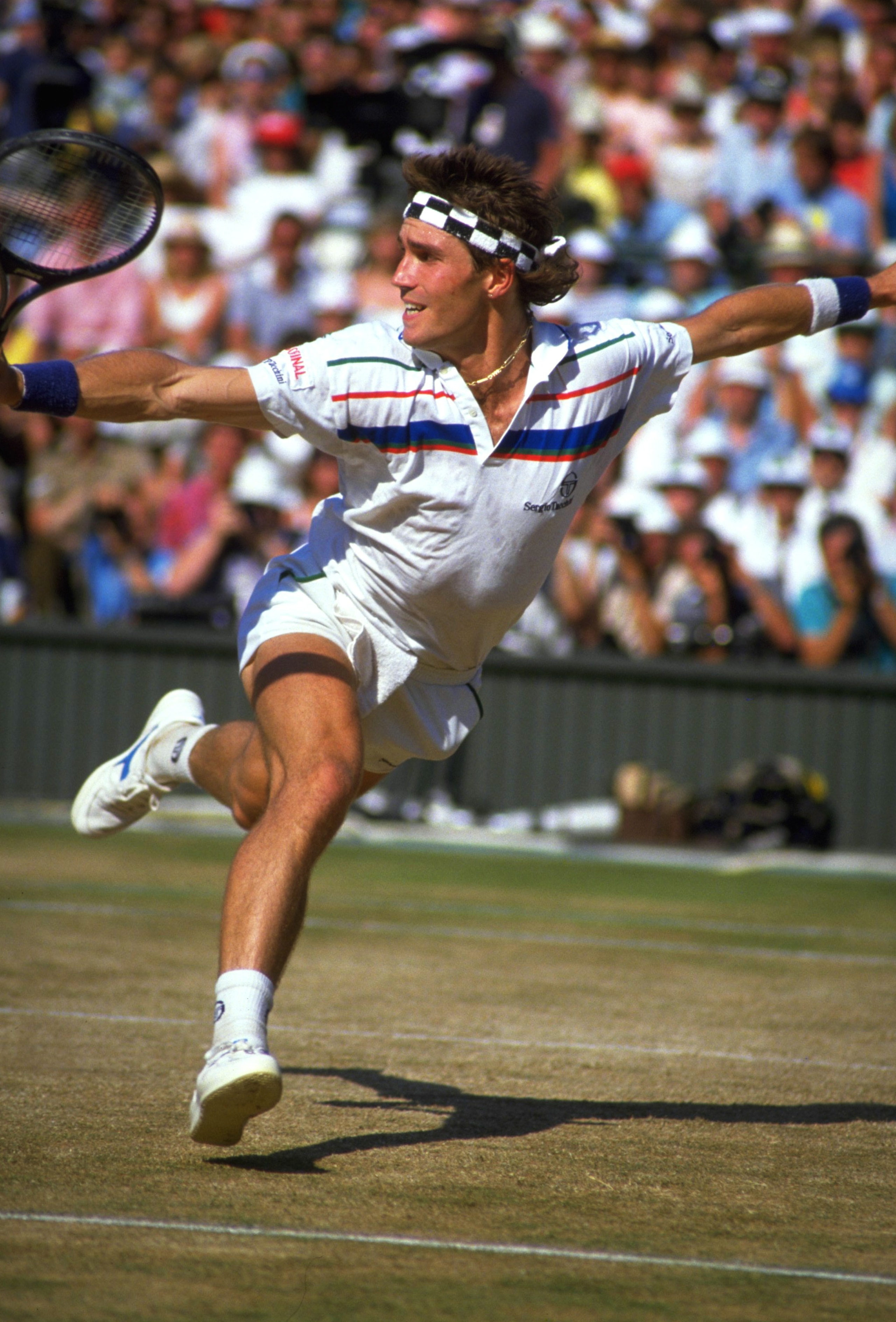 WIMBLEDON JULY:  Pat Cash of Australia in action during the Men's singles final against Ivan Lendl at the All Lawn Tennis Championships held in Wimbledon,London in July 1987.Pat Cash went on to win the title.(Photo by Getty Images)