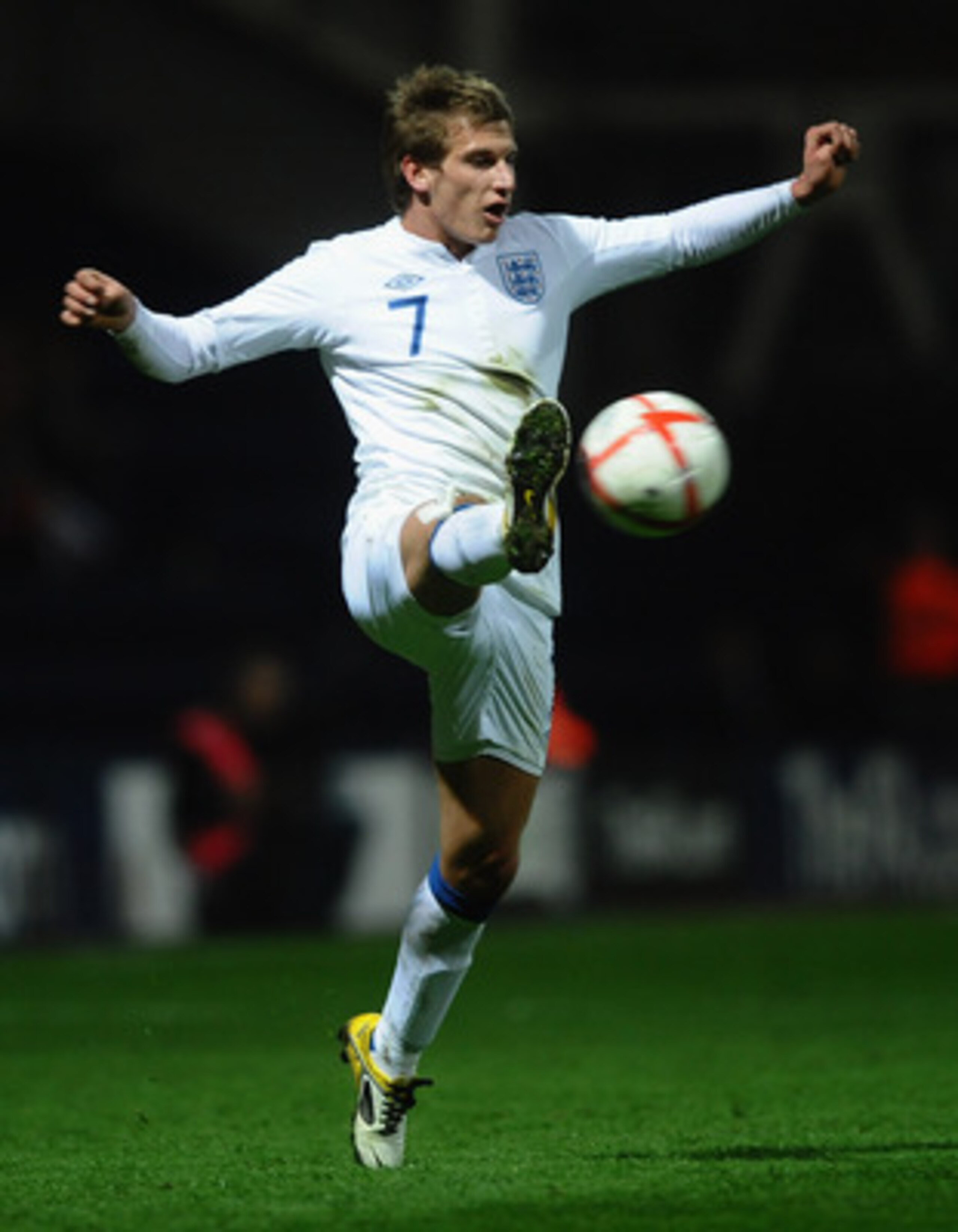 PRESTON, LANCASHIRE - MARCH 28: Marc Albrighton of England in action during the International Friendly match between England U-21 and Iceland U21 at Deepdale on March 28, 2011 in Preston, Lancashire.  (Photo by Laurence Griffiths/Getty Images)