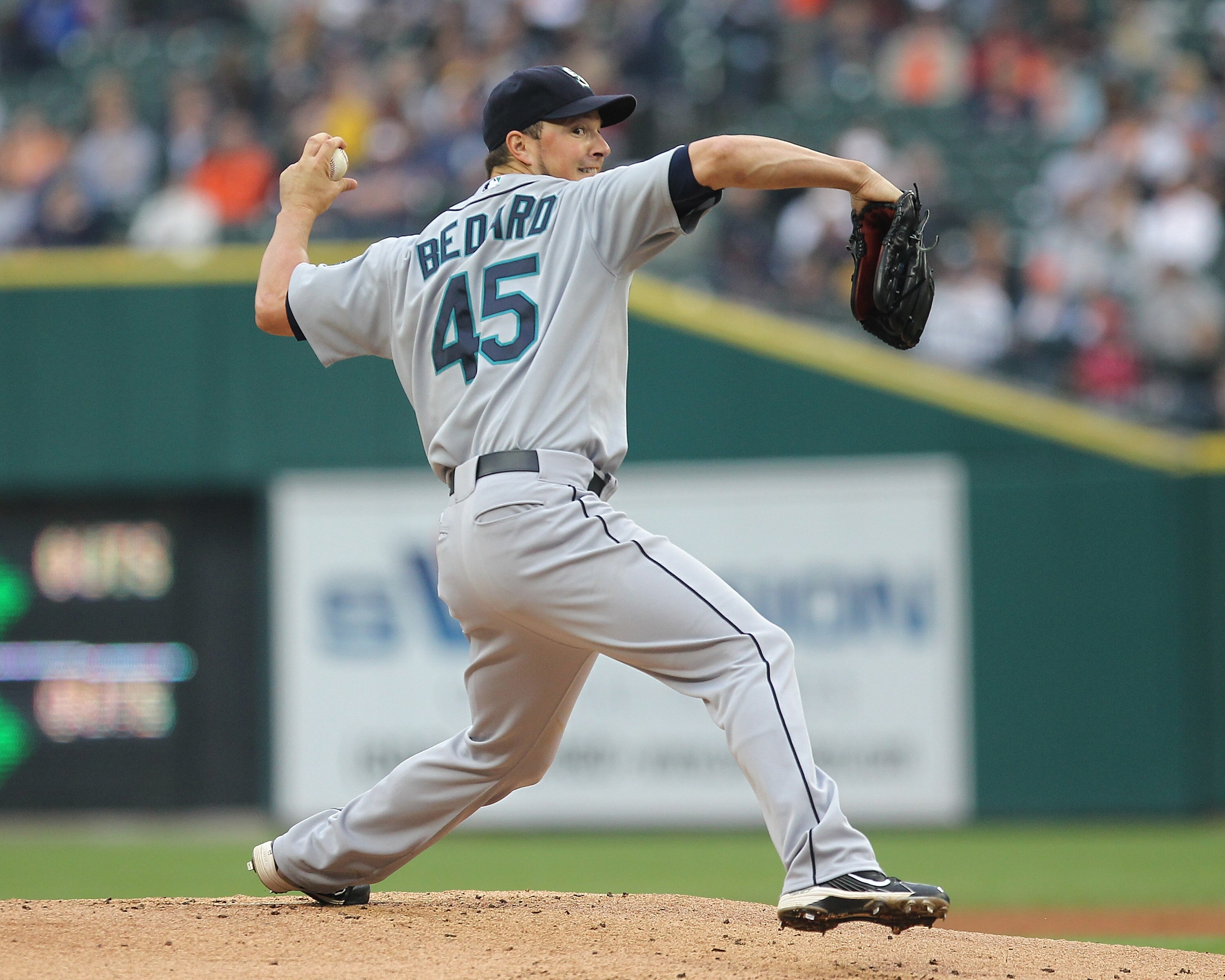 DETROIT, MI - JUNE 10:  Starting pitcher Erik Bedard #45 of the Seattle Mariners throws the ball during a MLB game against the Detroit Tigers at Comerica Park on June 10, 2011 in Detroit, Michigan.  Seattle defeated Detroit 3-2.  (Photo by Dave Reginek/Ge
