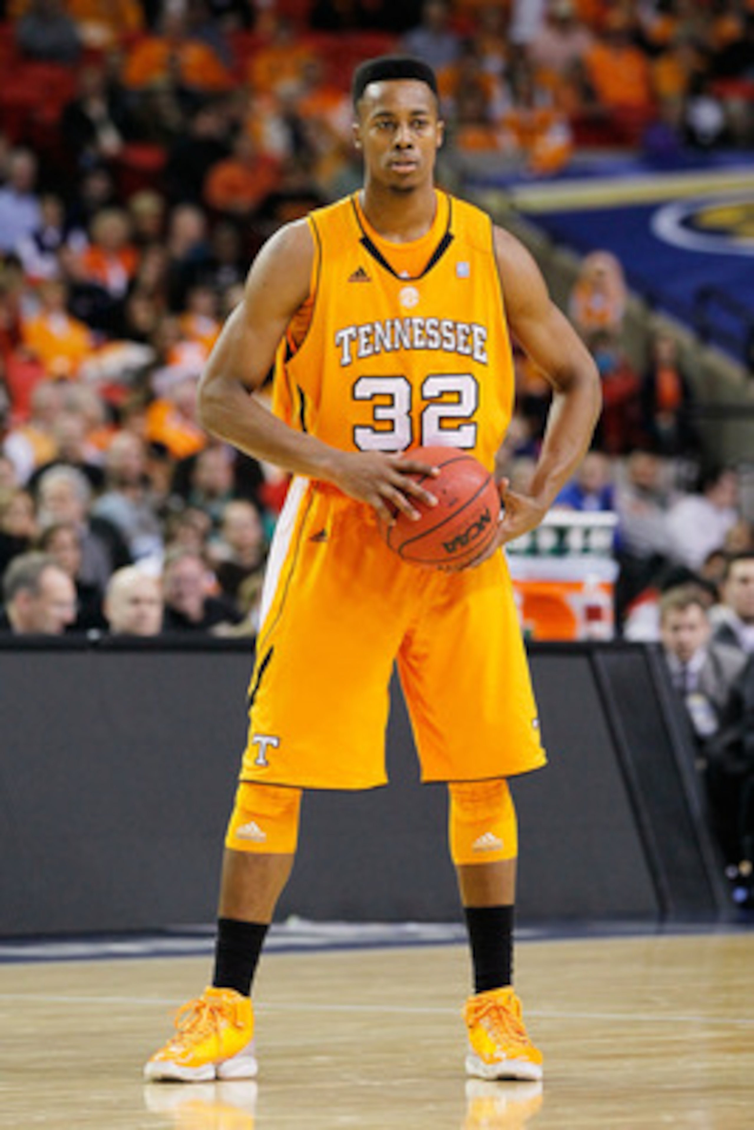 ATLANTA, GA - MARCH 10:  Scotty Hopson #32 of the Tennessee Volunteers handles the ball against the Arkansas Razorbacks during the first round of the SEC Men's Basketball Tournament at the Georgia Dome on March 10, 2011 in Atlanta, Georgia.  (Photo by Kev