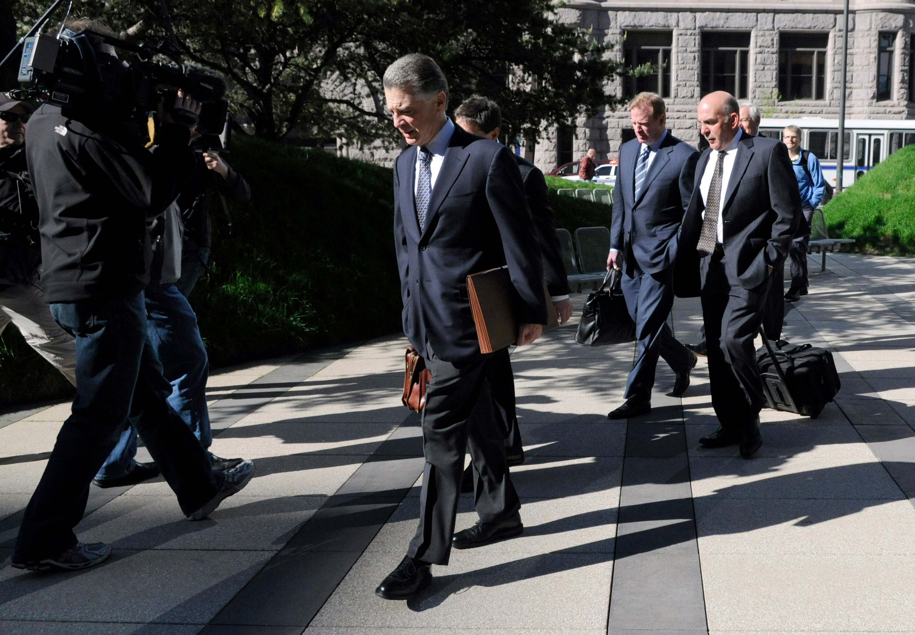 MINNEAPOLIS, MN - MAY 17: Art Rooney II (R), president of the Pittsburgh Steelers and NFL Commissioner Roger Goodell arrive for court ordered mediation at the U.S. Courthouse on May 17, 2011 in Minneapolis, Minnesota. As the NFL lockout remains in place m