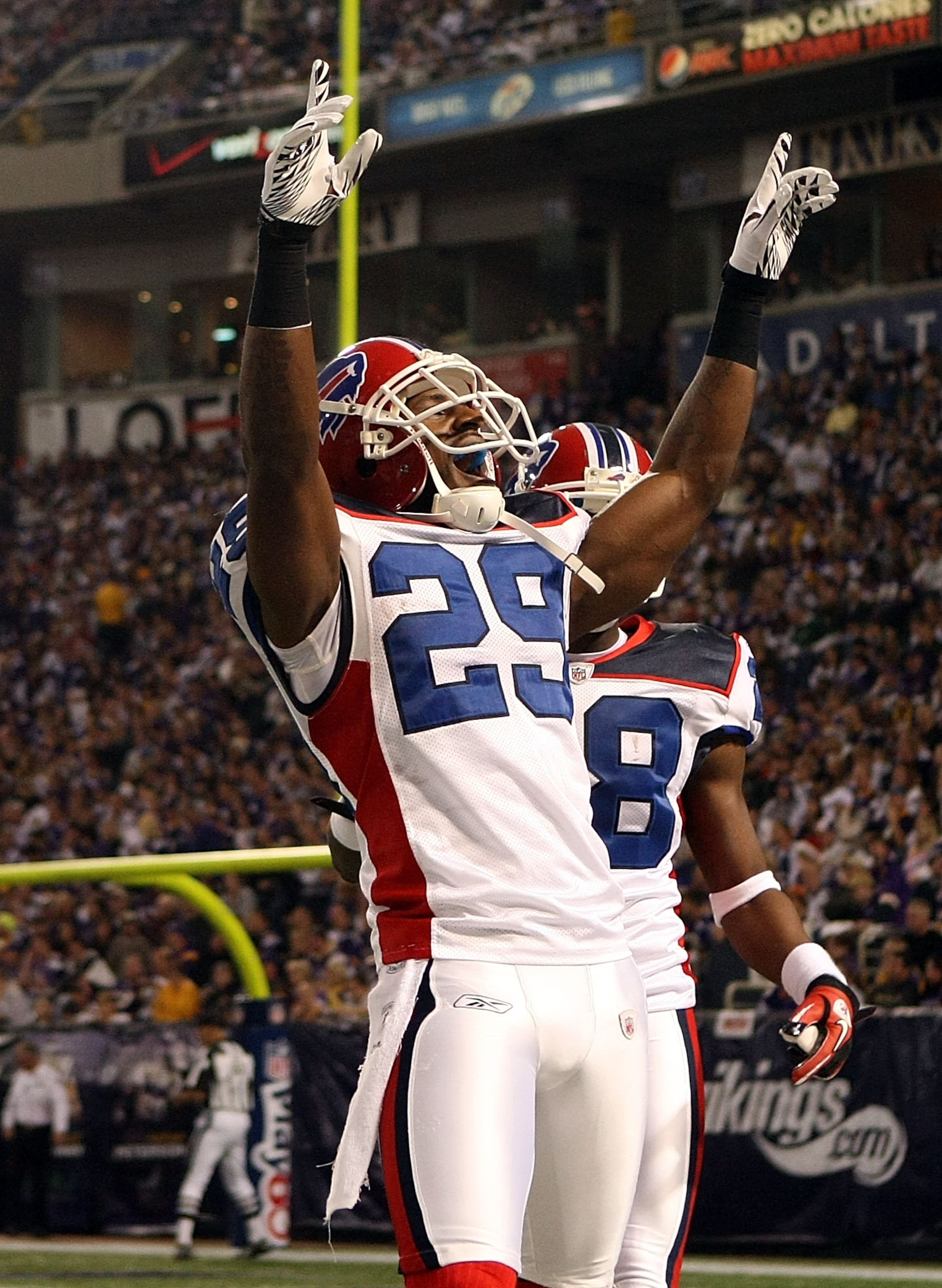 MINNEAPOLIS, MN - DECEMBER 05:  Drayton Florence #29 of the Buffalo Bills celebrates a touchdown after he intercepted a pass by Tarvaris Jackson #7 of the Minnesota Vikings at the Mall of America Field at the Hubert H. Humphrey Metrodome on December 5, 20