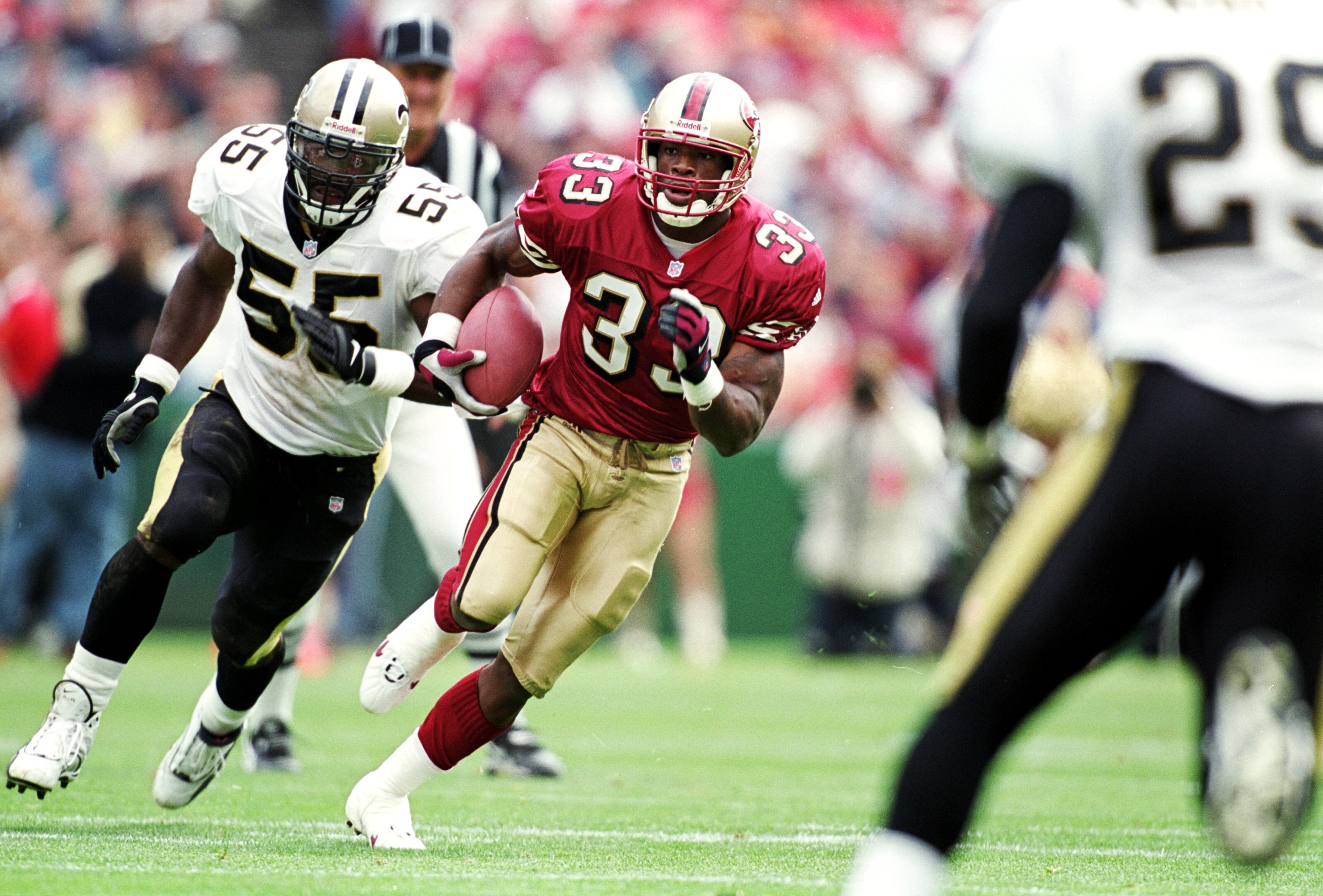 19 Sep 1999:   Lawrence Phillips #33 of the San Francisco 49ers carries the ball during the game against the New Orleans Saints at 3Com Park in San Francisco, California. The 49ers defeated the Saints 28-21. Mandatory Credit: Jed Jacobsohn  /Allsport