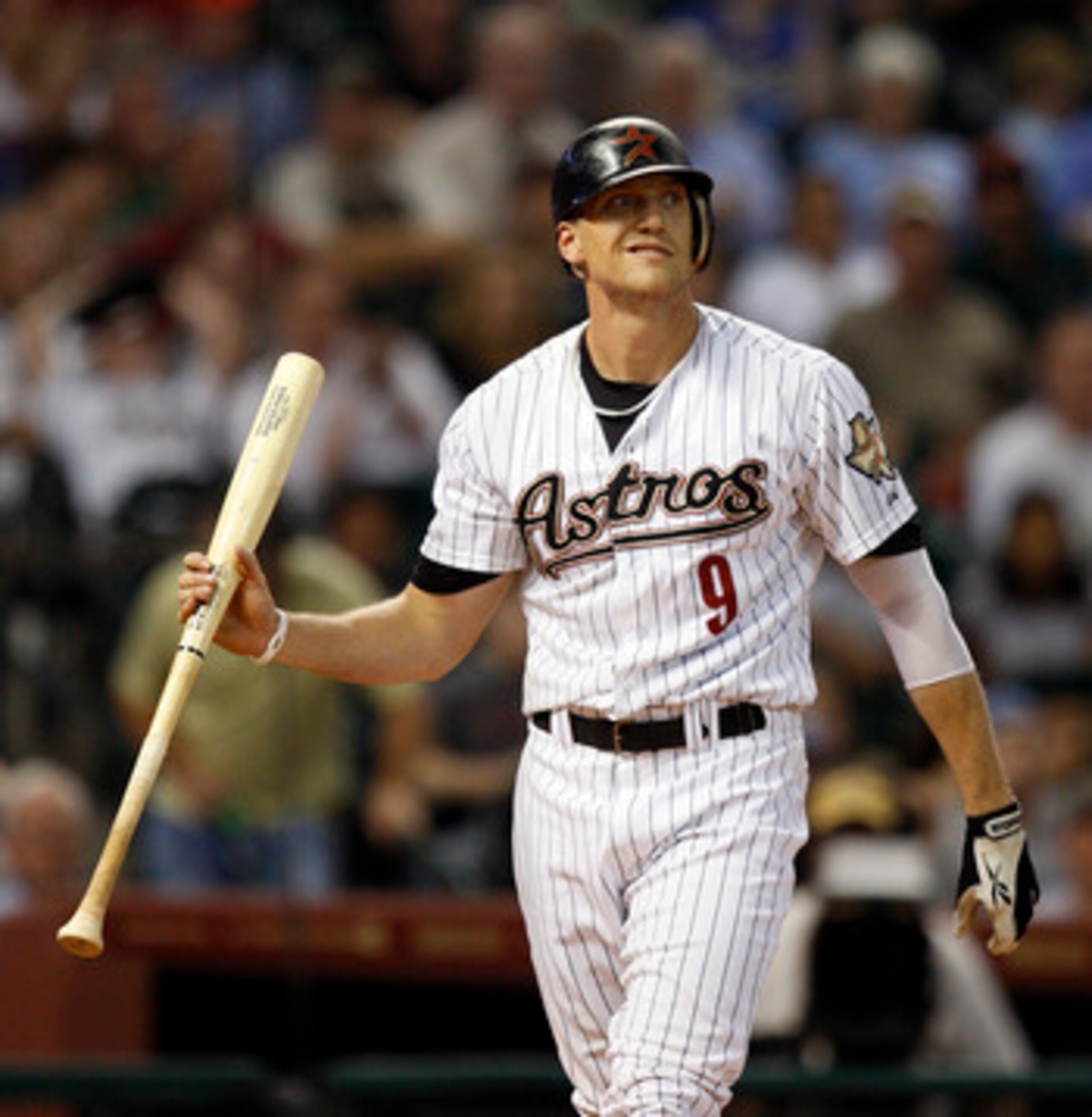 HOUSTON - MAY 24:  Hunter Pence #9 of the Houston Astros reacts after striking out in the eighth inning against pitcher Rubby De La Rosa of the Los Angeles Dodgers at Minute Maid Park on May 24, 2011 in Houston, Texas.  (Photo by Bob Levey/Getty Images)