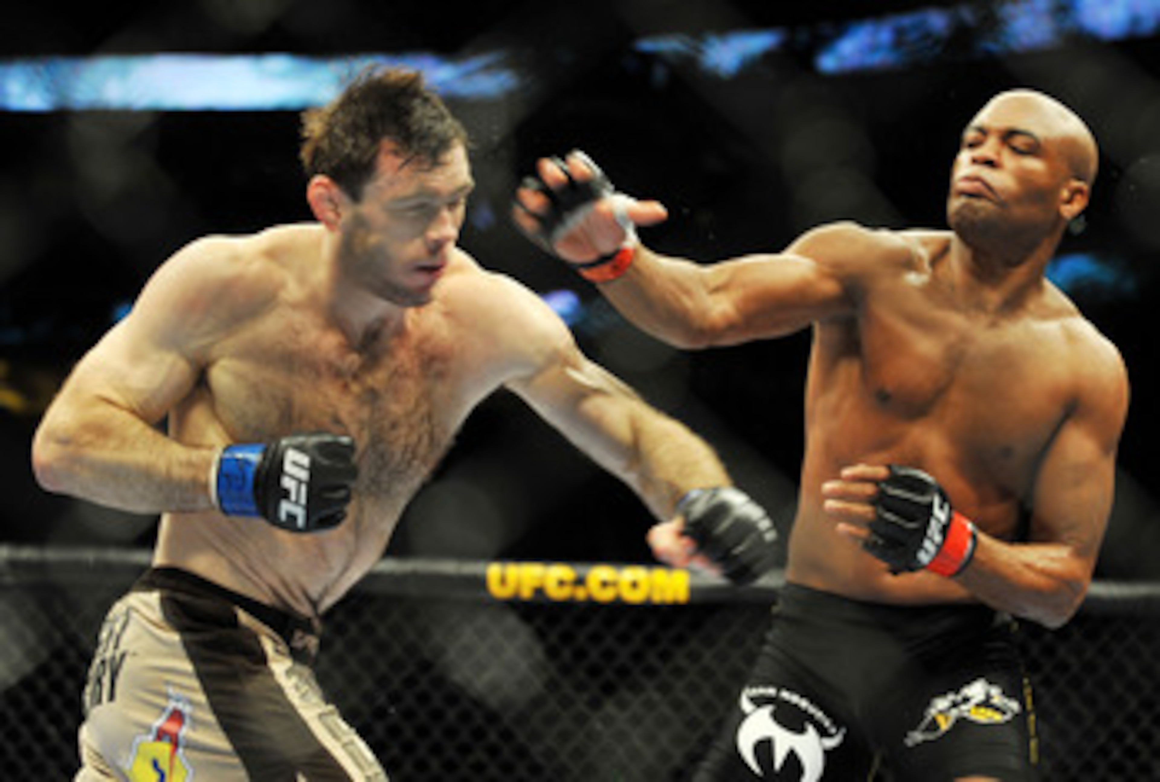 PHILADELPHIA - AUGUST 08: Anderson Silva (R) throws a right punch to Forrest Griffin during their light heavyweight bout at UFC 101: Declaration at the Wachovia Center on August 8, 2009 in Philadelphia, Pennsylvania. (Photo by Jon Kopaloff/Getty Images) PHILADELPHIA - AUGUST 08: Anderson Silva (R) throws a right punch to Forrest Griffin during their light heavyweight bout at UFC 101: Declaration at the Wachovia Center on August 8, 2009 in Philadelphia, Pennsylvania. (Photo by Jon Kopaloff/Getty Images)