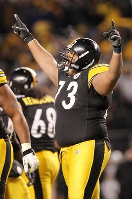 PITTSBURGH, PA - JANUARY 23:  Ramon Foster #73 of the Pittsburgh Steelers celebrates as they defeat the New York Jets 24 to 19 in the 2011 AFC Championship game at Heinz Field on January 23, 2011 in Pittsburgh, Pennsylvania.  (Photo by Ronald Martinez/Get