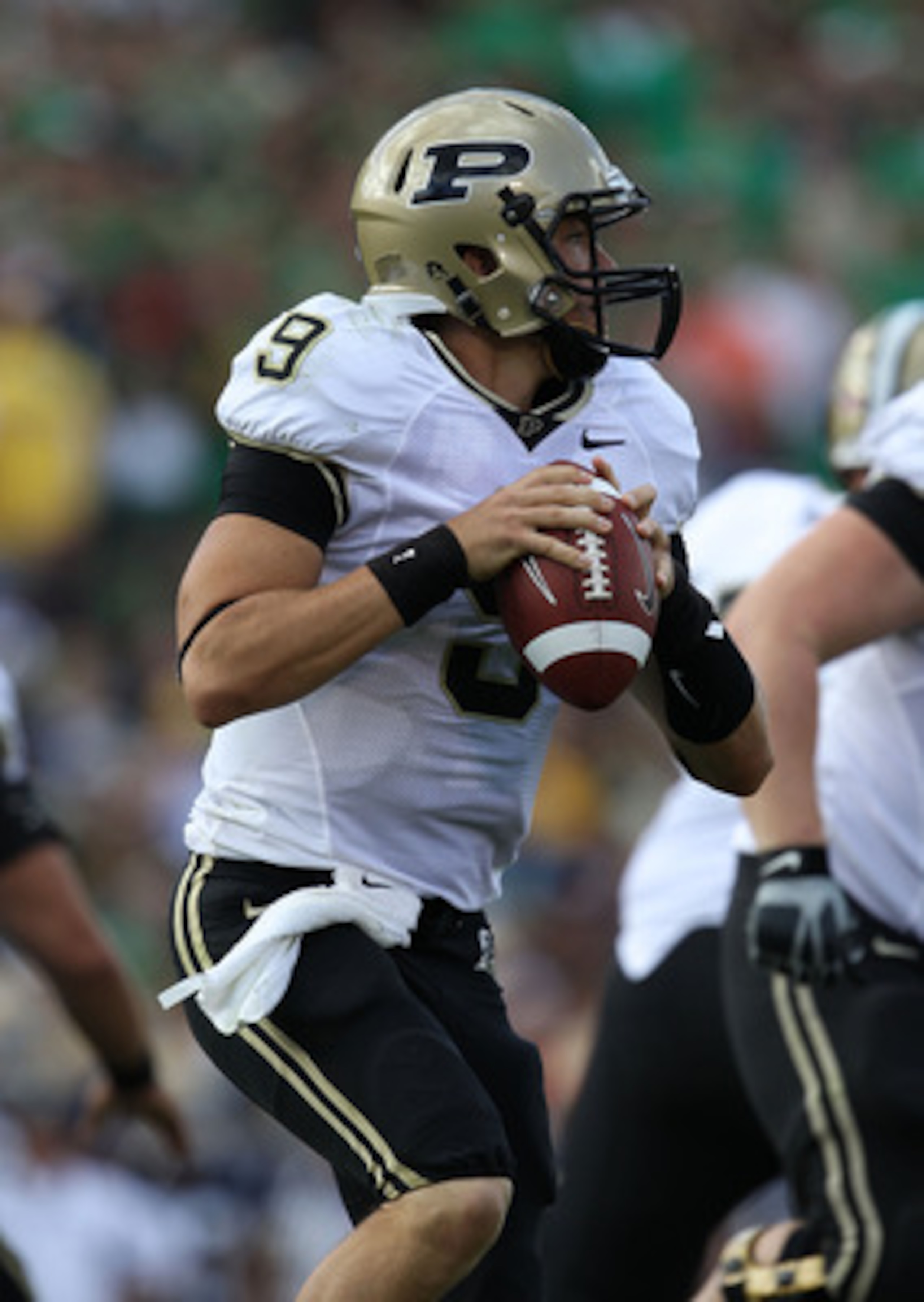 SOUTH BEND, IN - SEPTEMBER 04: Robert Marve #9 of the Purdue Boilermakers looks out while looking for a receiver against the Notre Dame Fighting Irish at Notre Dame Stadium on September 4, 2010 in South Bend, Indiana. (Photo by Jonathan Daniel/Getty Image