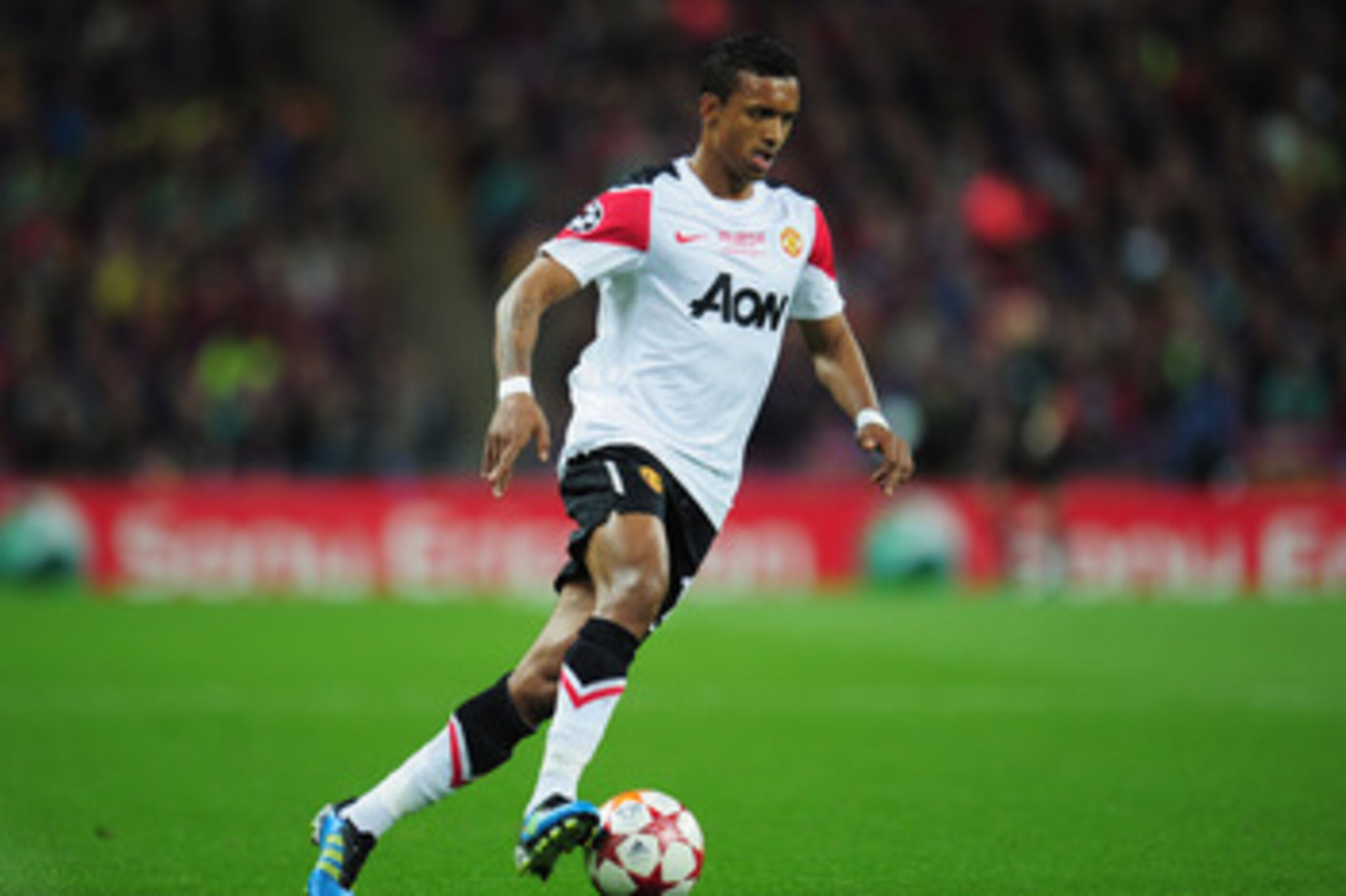 LONDON, ENGLAND - MAY 28:  Luis Nani of Manchester United  in action during the UEFA Champions League final between FC Barcelona and Manchester United FC at Wembley Stadium on May 28, 2011 in London, England.  (Photo by Shaun Botterill/Getty Images)