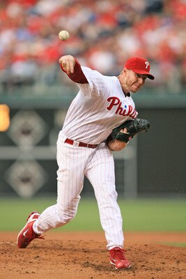 PHILADELPHIA - JUNE 10: Starting pitcher Roy Halladay #34 of the Philadelphia Phillies throws during a game against the Chicago Cubs at Citizens Bank Park on June 10, 2011 in Philadelphia, Pennsylvania. The Phillies won 7-5. (Photo by Hunter Martin/Getty 