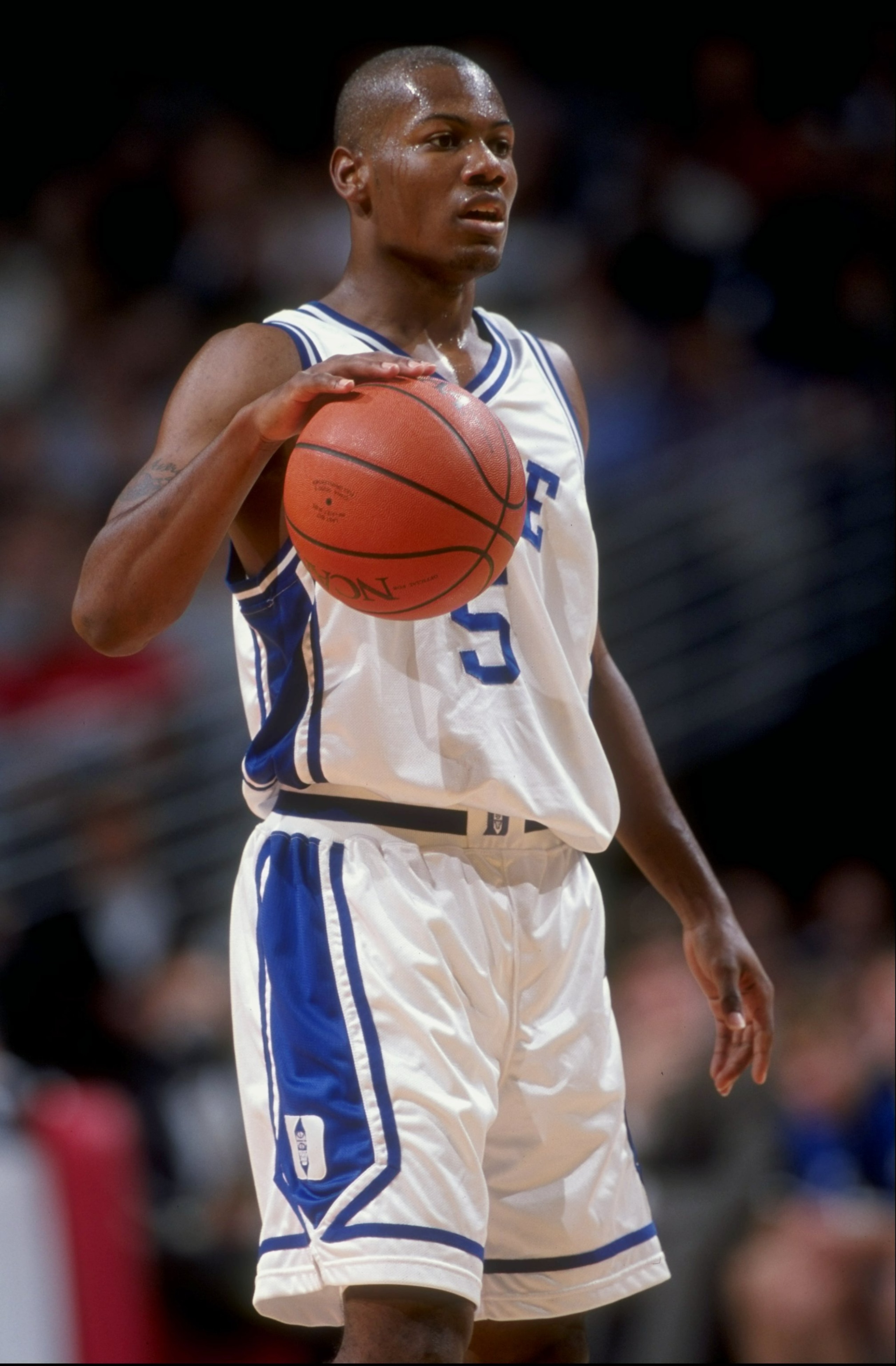 2 Dec 1998: William Avery #5 of Duke dribbles the ball down the court during the Great Eight Classic Game against Michigan State at the United Center in Chicago, Illinois. Duke defeated Michigan State 73-67.