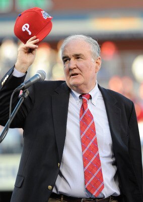 PHILADELPHIA, PA - OCTOBER 31: Philadelphia Phillies president Dave Montgomery tips his hat at a victory rally at Citizens Bank Park October 31, 2008 in Philadelphia, Pennsylvania. The Phillies defeated the Tampa Bay  Rays to win their first World Series 